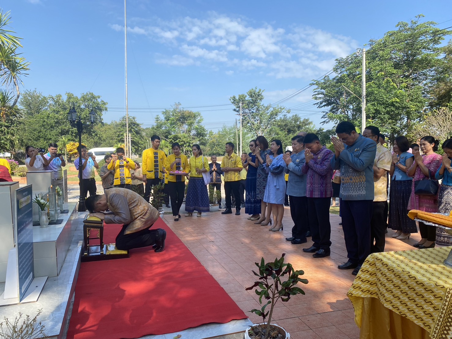 พช.หนองคาย ร่วมต้อนรับผู้ตรวจราชการกรมการพัฒนาชุมชน เนื่องในโอกาสย้ายมาปฏิบัติหน้าที่ ผู้อำนวยการศูนย์ศึกษาและพัฒนาชุมชนอุดรธานี