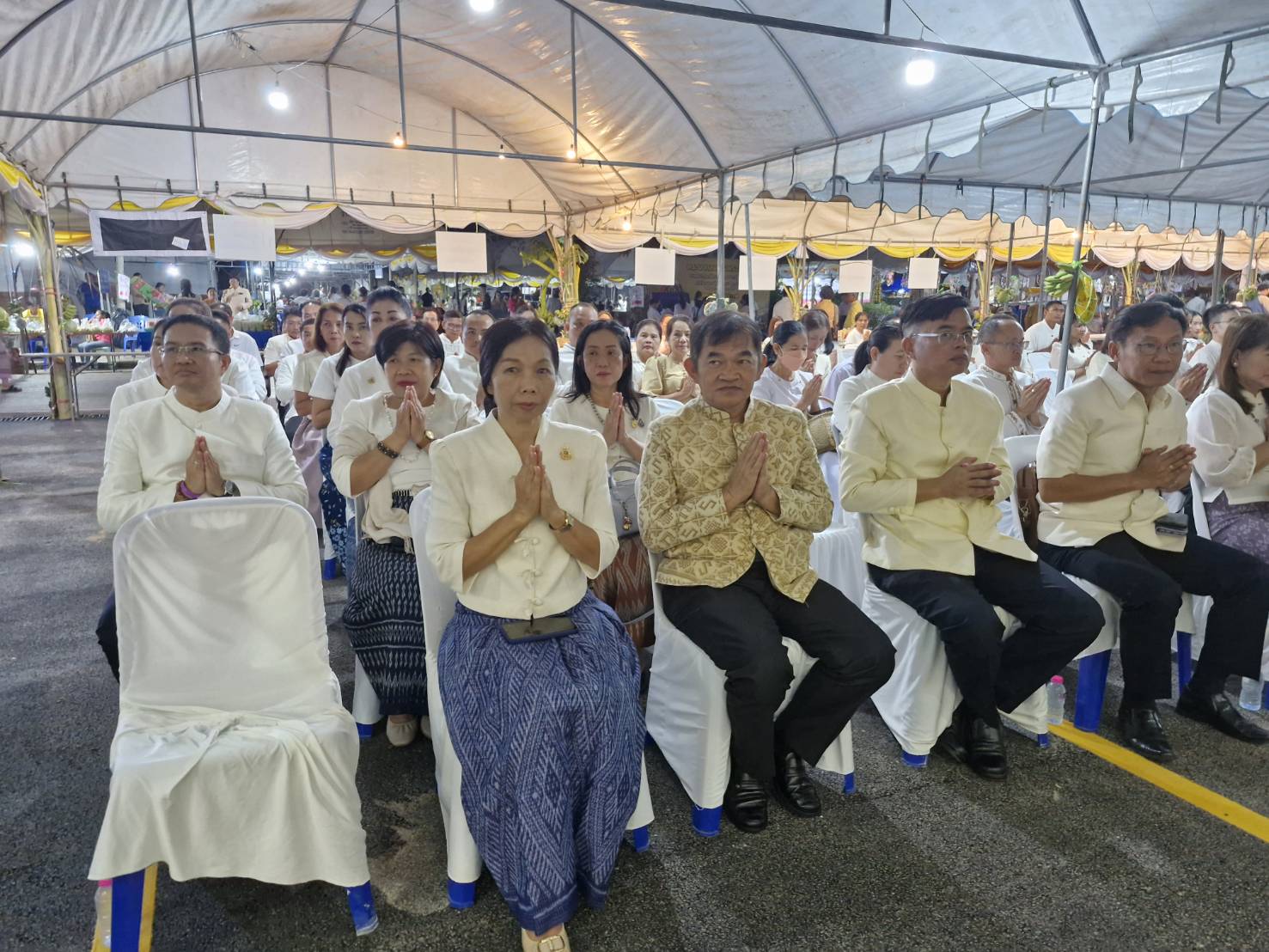 พช.หนองคาย ร่วมพิธีสมโภชผ้าพระกฐินพระราชทาน โดยกรมการพัฒนาชุมชน ณ วัดศรีสุทธาวาส พระอารามหลวง อ.เมือง จ.เลย
