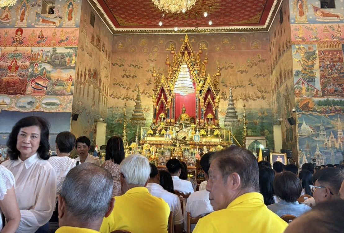 พช.หนองคาย ร่วมพิธีเจริญพระพุทธมนต์ สมโภชองค์พระกฐินพระราชทาน ณ พระอุโบสถวัดโพธิ์ชัย พระอารามหลวง