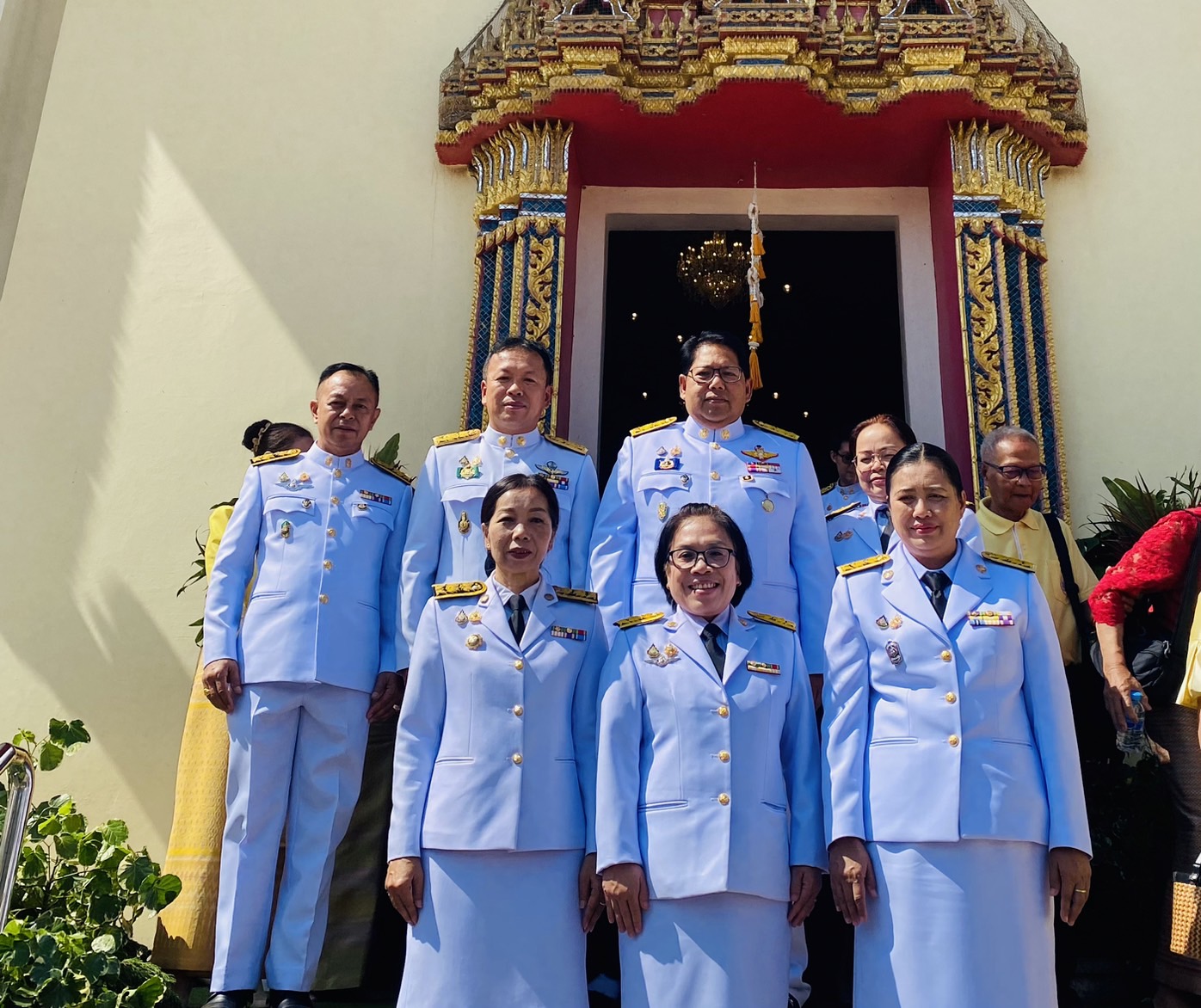 พช.หนองคาย ร่วมพิธีถวายผ้ากฐินพระราชทาน วัดโพธิ์ชัยพระอารามหลวง