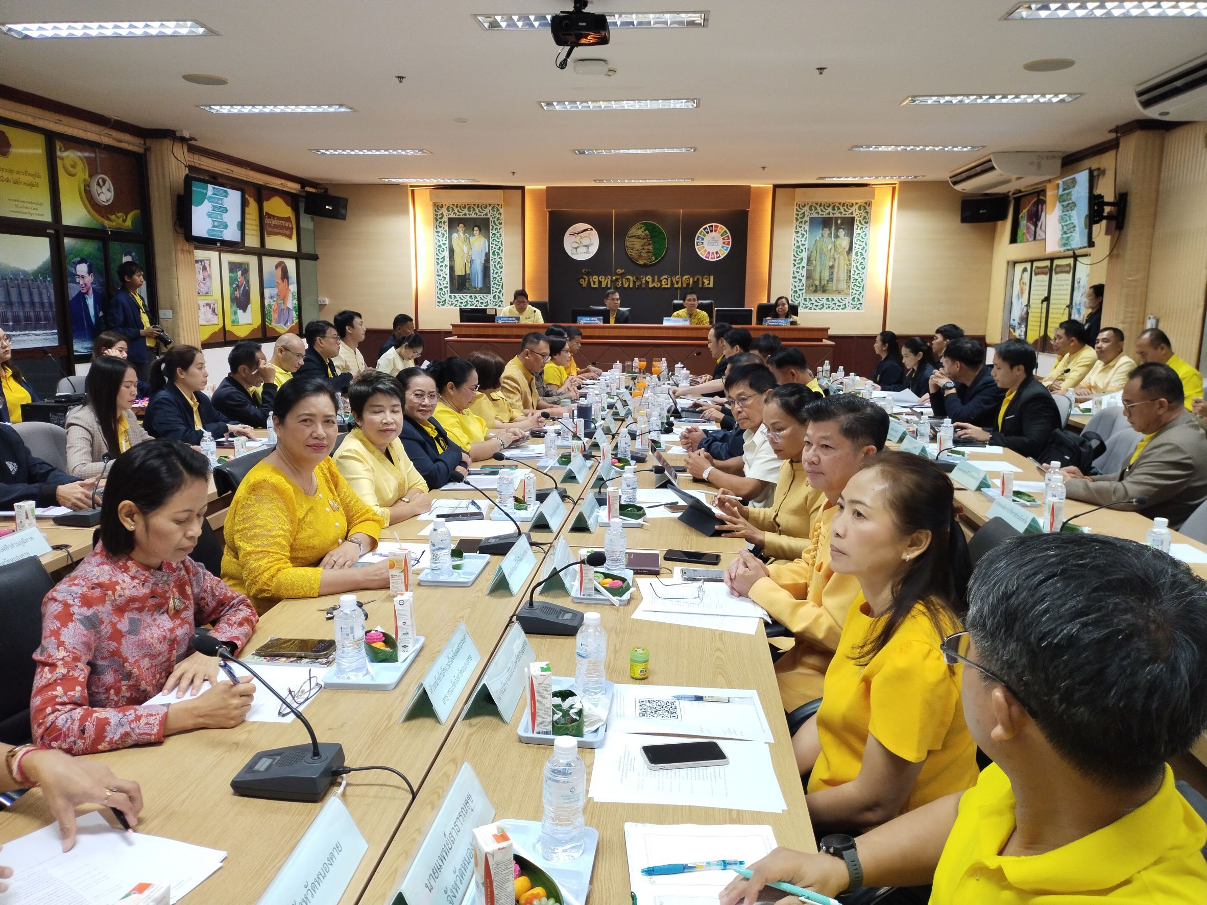 พช.หนองคาย ร่วมประชุมหารือแนวทางการขับเคลื่อนการพัฒนาศูนย์ข้อมูลสำหรับการบริหารงานเชิงพื้นที่ของจังหวัดแบบบูรณาการ
