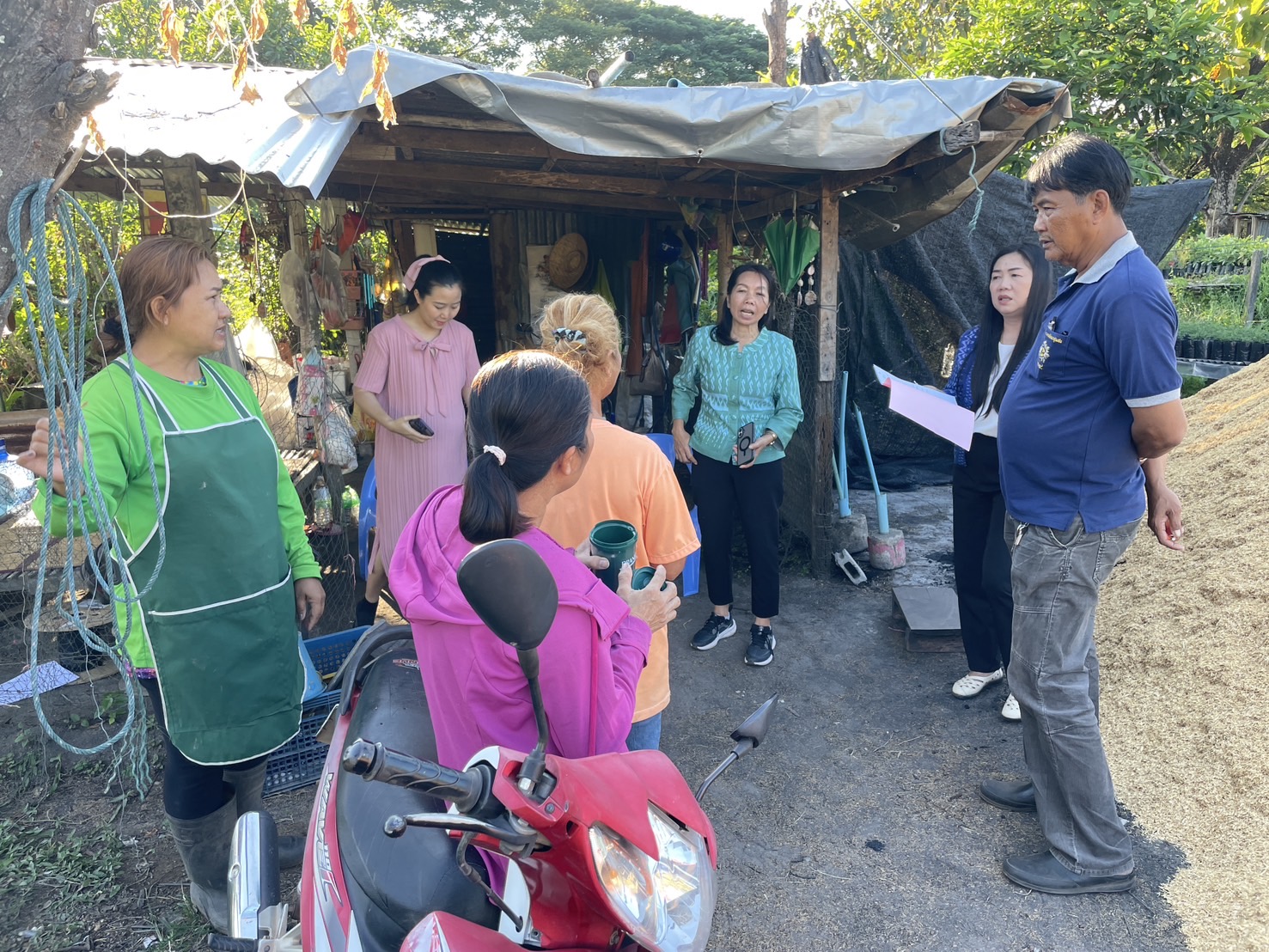 กองทุนฯ สตรี หนองคาย ลงพื้นที่ประเมินกลั่นกรองโครงการเงินทุนหมุนเวียน อำเภอสังคม อำเภอโพธิ์ตาก และอำเภอเมือง