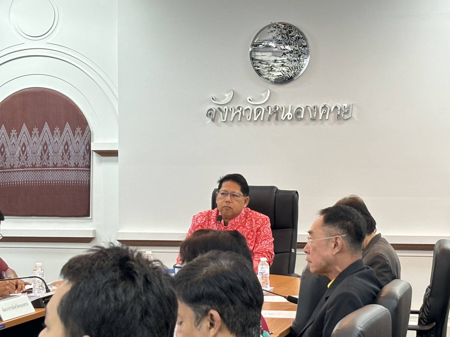 พช.หนองคาย ร่วมการประชุมปรึกษาหารือระหว่างภาครัฐและเอกชนเพื่อขับเคลื่อนการพัฒนาและแก้ไขปัญหาทางเศรษฐกิจจังหวัดหนองคาย