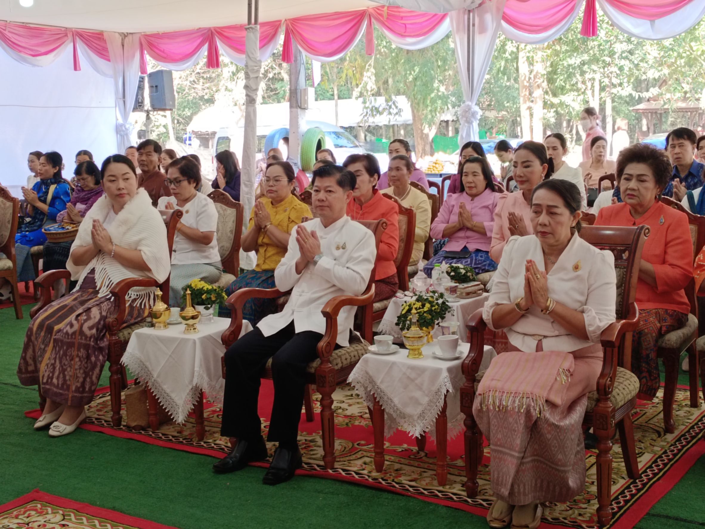 พช.หนองคาย ร่วมอุปถัมภ์ภัตตาหารเช้า และร่วมทำบุญตักบาตร เพื่อสนับสนุนโครงการปฏิบัติวิปัสสนากัมมัฏฐานนิสิต ประจำปีการศึกษา 2567