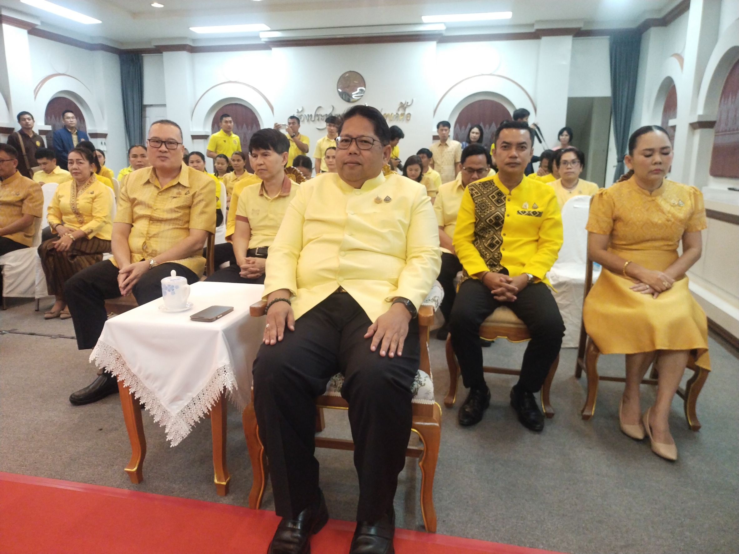 พช.หนองคาย ร่วมโครงการวัด ประชา รัฐ สร้างสุข ทั่วประเทศ ร่วมกิจกรรมรวมพลังสร้างสัปปายะสู่วัดด้วยวิถี 5 ส (Big Cleaning Day) และพิธีเจริญพระพุทธมนต์ฯ เพื่อถวายเป็นพระราชกุศลแด่พระบาทสมเด็จพระบรมชนกาธิเบศร มหาภูมิพลอดุลยเดชมหาราช บรมนาถบพิตร เนื่องในโอกาสวันคล้ายวันพระบรมราชสมภพ