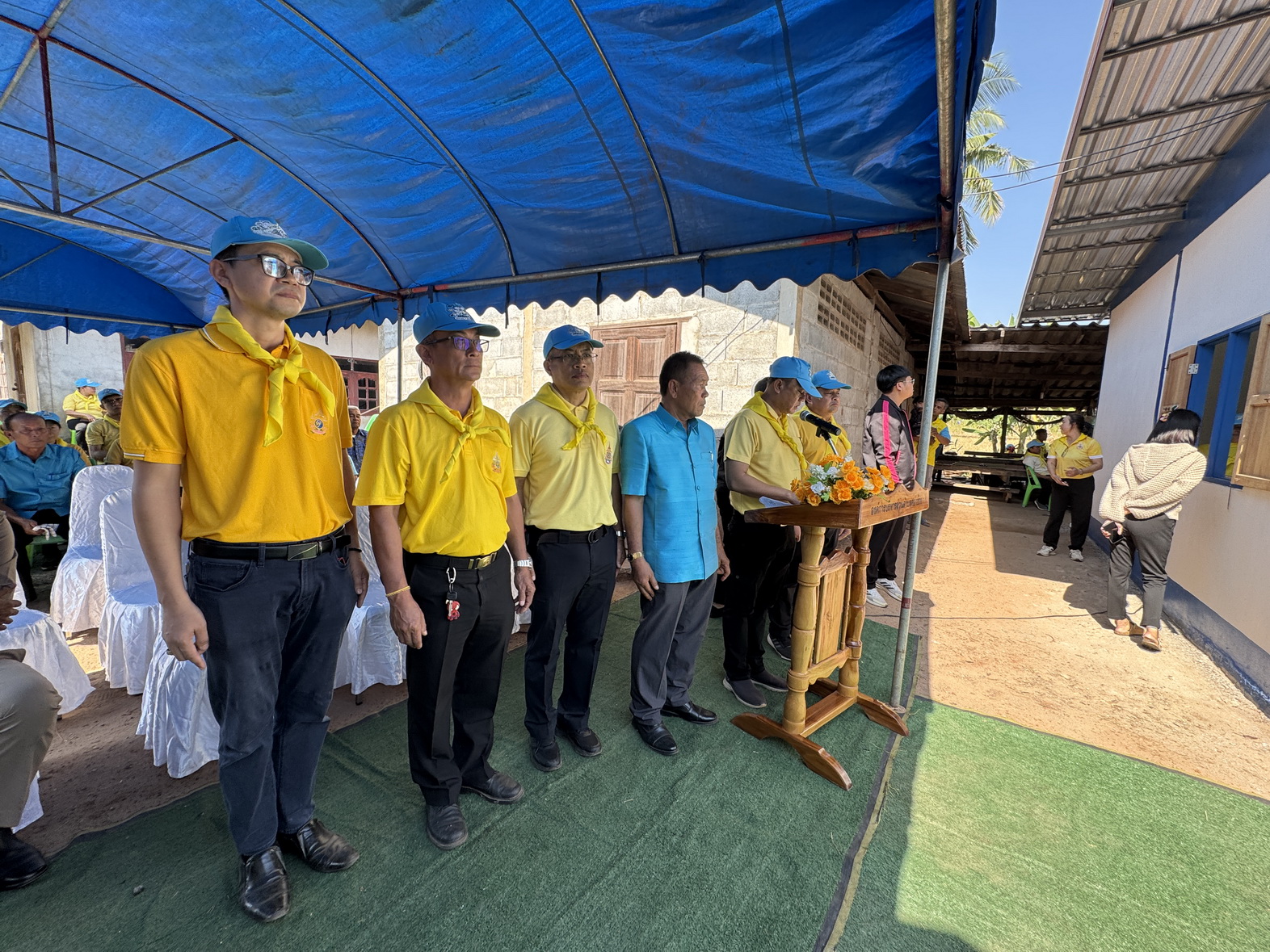 พช.หนองคาย ร่วมพิธีมอบบ้าน โครงการ “บ้านกาชาดสร้างสุข จังหวัดหนองคาย เพื่อเฉลิมพระเกียรติ สมเด็จพระนางเจ้าสิริกิติ์ พระบรมราชินีนาถ พระบรมราชชนนีพันปีหลวง เนื่องในโอกาสเฉลิมพระชนมพรรษา 92 พรรษา” ณ อ.สระใคร จ.หนองคาย