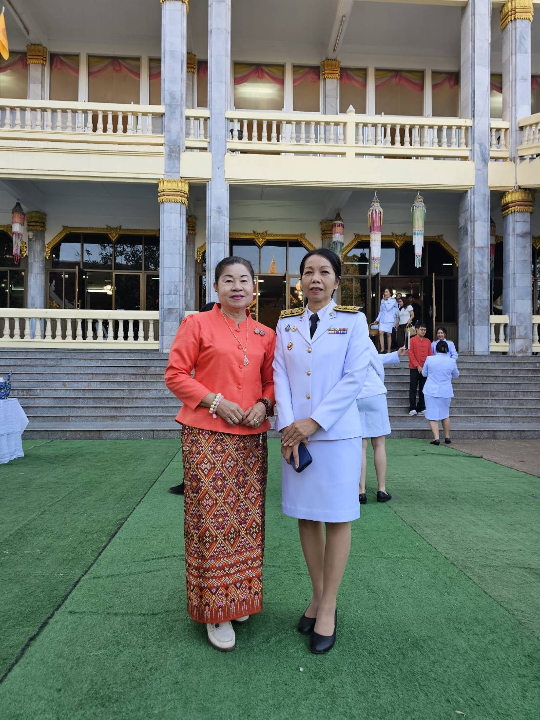 พช.หนองคาย ร่วมพิธีทำบุญตักบาตรเพื่อถวายเป็นพระกุศล เนื่องในวันคล้ายวันประสูติ สมเด็จพระเจ้าลูกเธอ เจ้าฟ้าพัชรกิติยาภา นเรนทิราเทพยวดี กรมหลวงราชสาริณีสิริพัชร มหาวัชรราชธิดา