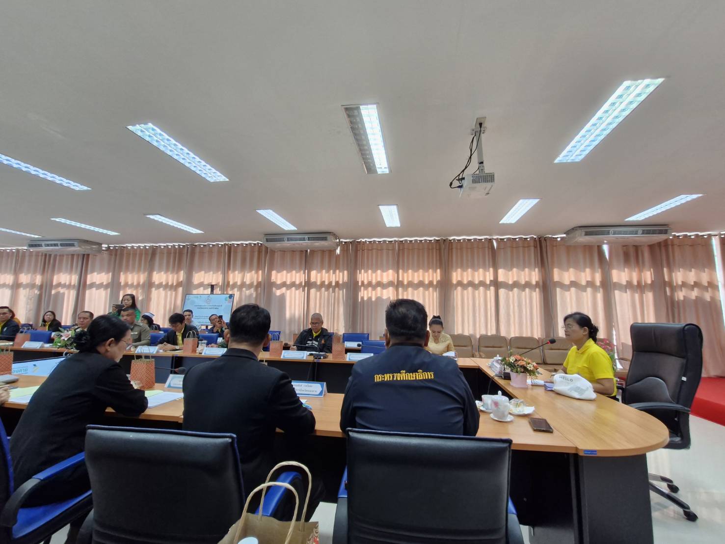 พช.หนองคาย ร่วมประชุมคณะกรรมการจัดงานฉลองวันเด็กแห่งชาติจังหวัดหนองคาย ประจำปี 2568 ครั้งที่ 1/2568