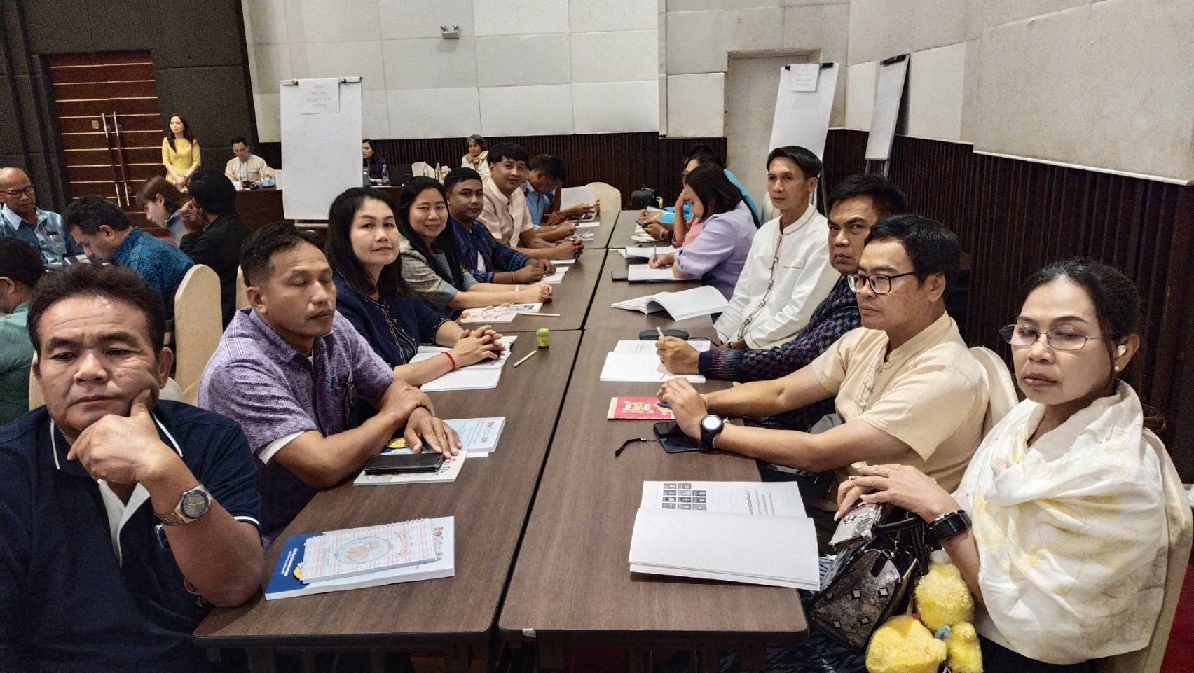 พช.หนองคาย เข้าร่วมโครงการประชุมเชิงปฏิบัติการงานทุนชุมชนขับเคลื่อนเศรษฐกิจฐานรากและการเข้าถึงแหล่งทุนของประชาชนในชุมชน