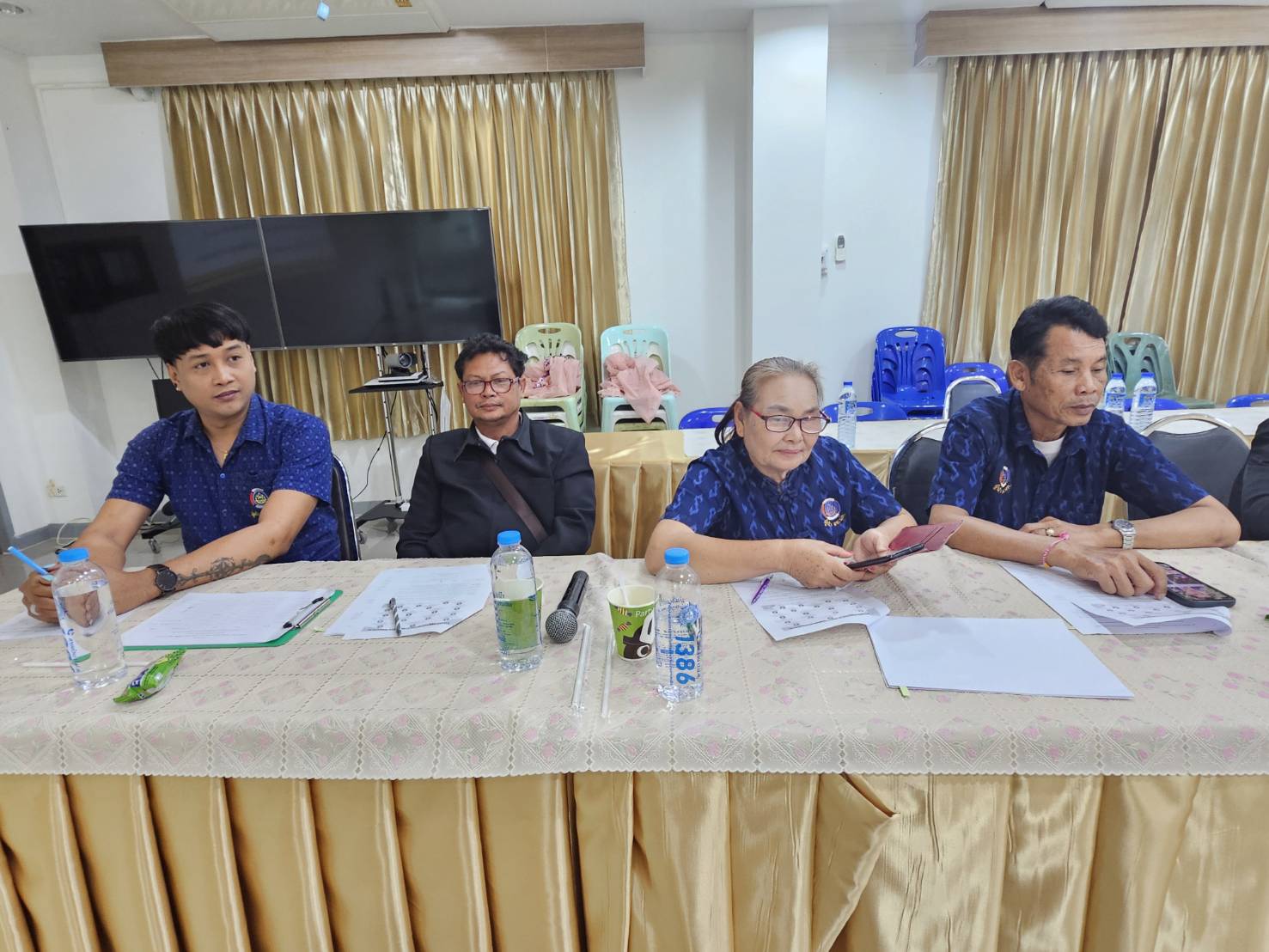 พช.หนองคาย : สนับสนุนการประชุมขับเคลื่อนการดำเนินงานชมรมอาสาพัฒนาชุมชนจังหวัดหนองคาย ประจำปีงบประมาณ พ.ศ. 2568