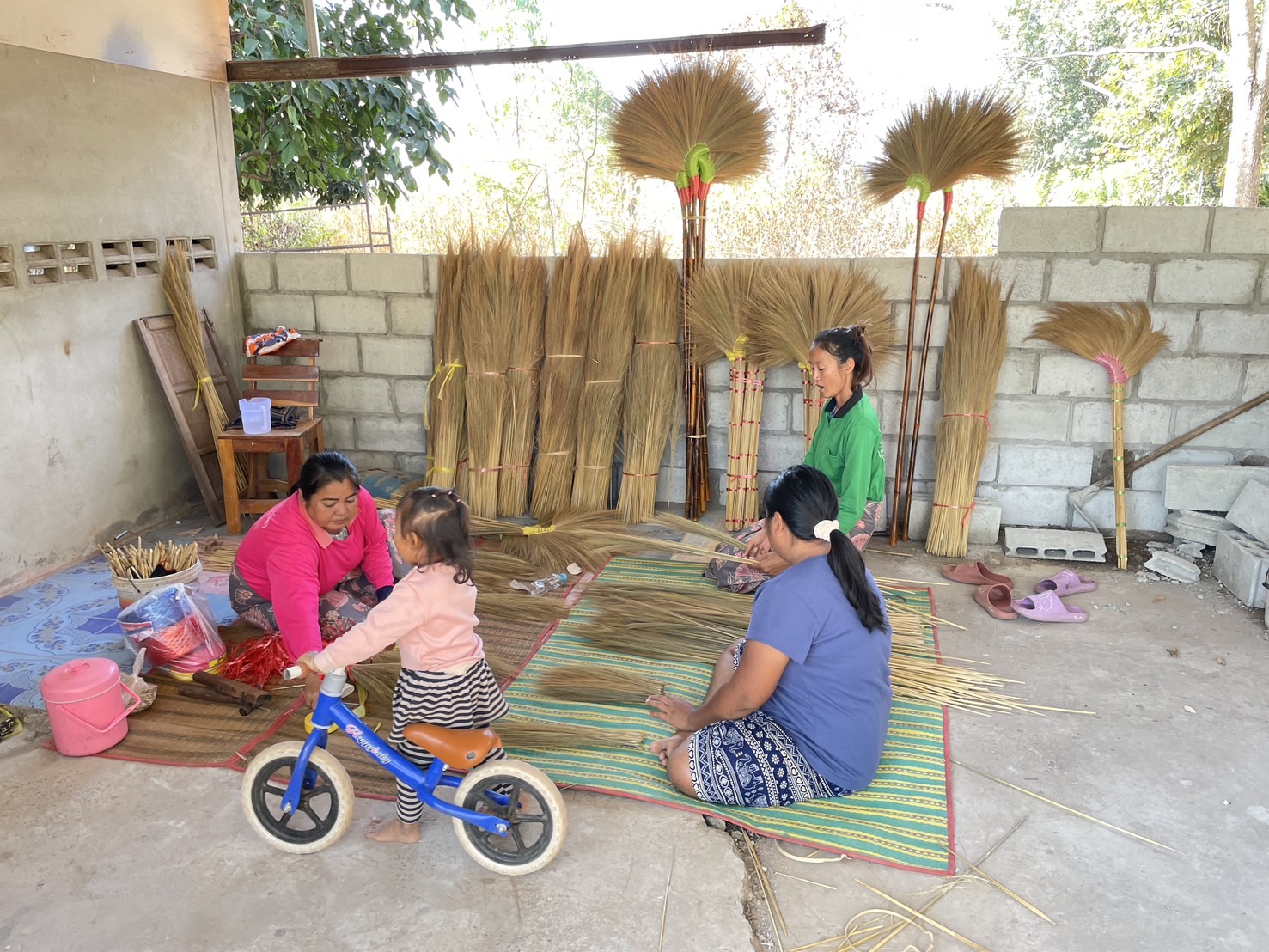 กองทุนฯ สตรี หนองคาย ลงพื้นที่ประเมินกลั่นกรองโครงการเงินทุนหมุนเวียน พื้นที่อำเภอสังคมและอำเภอศรีเชียงใหม่