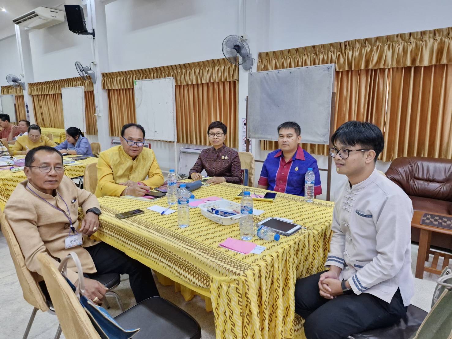 พช.หนองคาย ร่วมกิจกรรมประชุมเชิงปฏิบัติการ พัฒนาศักยภาพการขจัดความยากจนแบบบูรณาการ (4 ภาค) ภาคตะวันออกเฉียงเหนือ(วันที่2 และวันที่3)