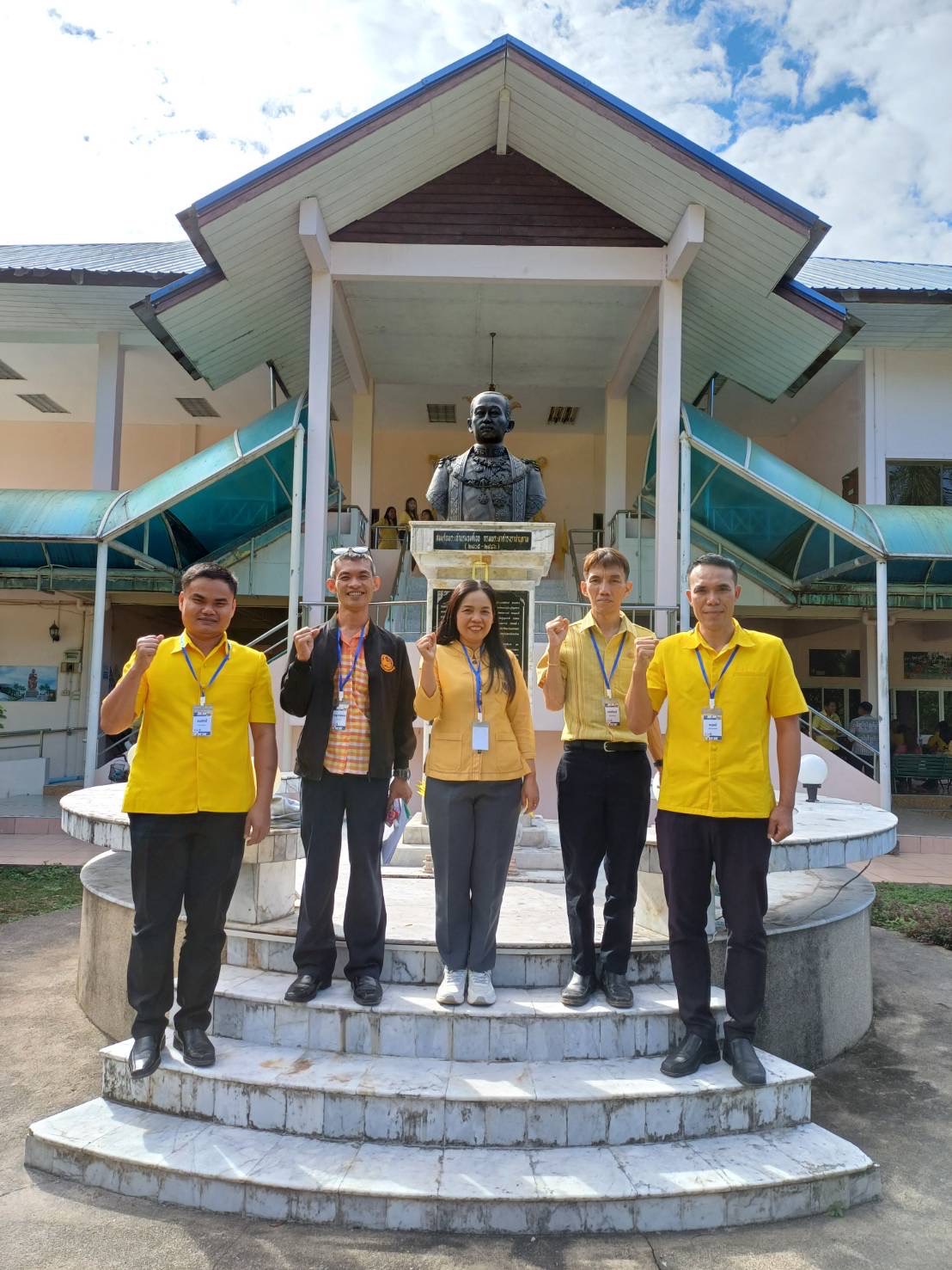 พช.หนองคาย เข้าร่วมโครงการ เสริมสร้างและพัฒนาผู้นำการเปลี่ยนแปลง กิจกรรมที่ 1 พัฒนากลไกการขับเคลื่อนผู้นำการเปลี่ยนแปลง กิจกรรมย่อยที่ 1.1 พัฒนาสมรรถนะบุคลากรหลักสูตร Train the Trainer Course (สร้างครู ก) ระหว่างวันที่ 23-27 ธันวาคม 2567