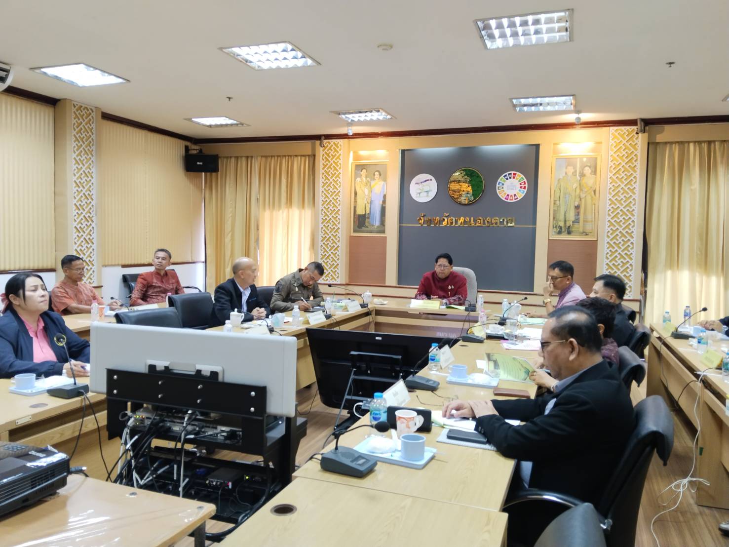 พช.หนองคาย ร่วมประชุมศูนย์ปฏิบัติการติดตามเร่งรัดการบำบัดรักษา ฟื้นฟูสภาพทางสังคม ป้องกัน และปราบปรามยาเสพติด ครั้งที่ 1/2568