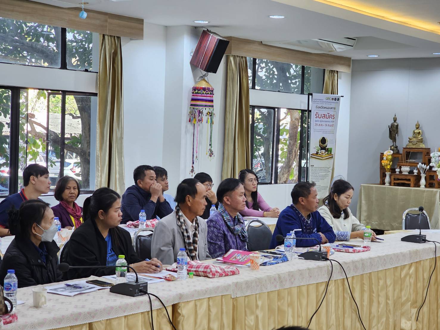 รองอธิบดี พช. (นายไพโรจน์ โสภาพร) ร่วมประชุมเครือข่ายโคก หนอง นา หนองคาย พร้อมพบปะให้กำลังใจเจ้าหน้าที่ พช.หนองคาย และเครือข่ายโคก หนอง นา