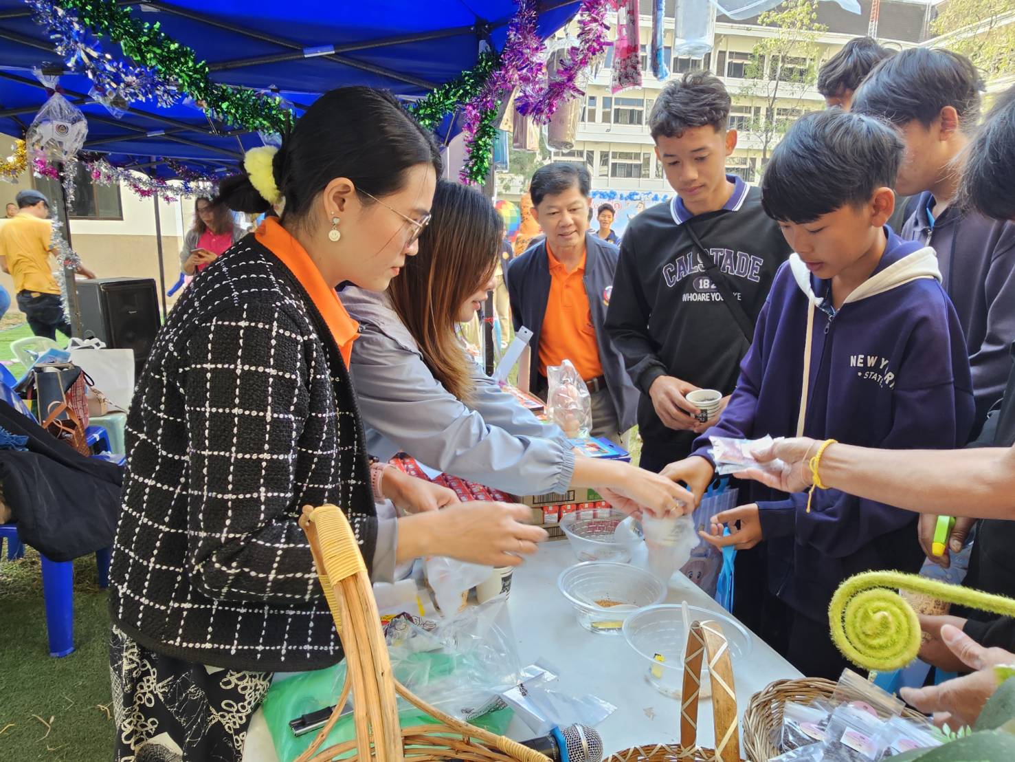 “เด็กในวันนี้ คืออนาคตของชาติ” พช.หนองคาย ร่วมปลูกฝังจิตสำนึกที่ดี ร่วมจัดกิจกรรมวันเด็กแห่งชาติ จังหวัดหนองคาย ประจำปี 2568