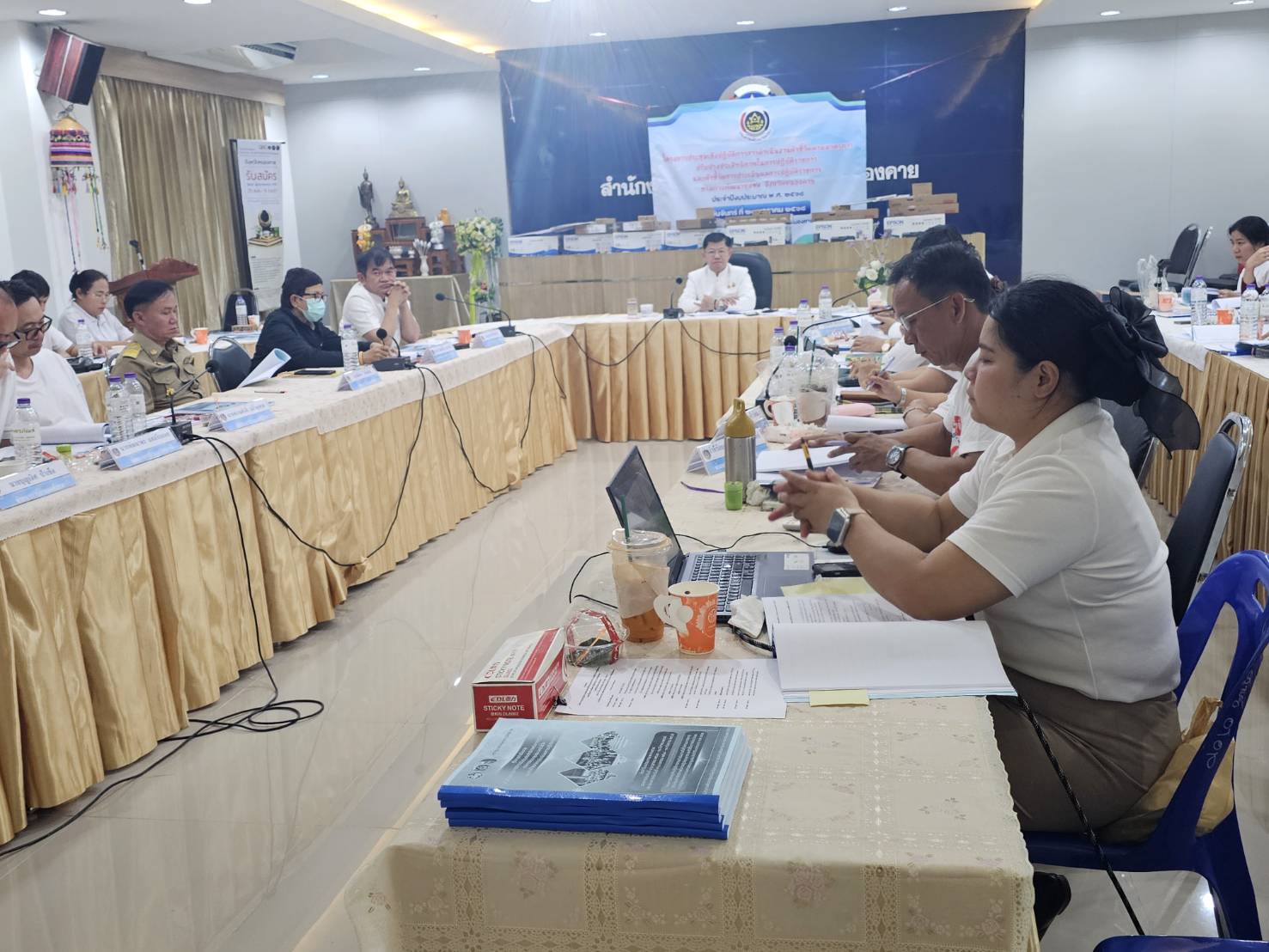 พช.หนองคาย Kick Off โครงการพัฒนาชุมชนใสสะอาด ประจำปีงบประมาณ พ.ศ. 2568 เพื่อส่งเสริมให้หน่วยงานมีการบริหารด้วยหลักคุณธรรม ความโปร่งใส และตรวจสอบได้