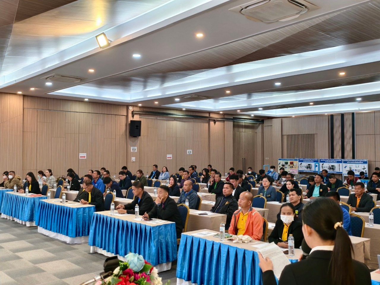 พช.หนองคาย ร่วมการอบรมสัมมนาสร้างความรู้ความเข้าใจและชี้แจงรายละเอียดการขอรับสนับสนุนเงินจากกองทุนเพื่อส่งเสริมการอนุรักษ์พลังงาน ประจำปีงบประมาณ พ.ศ. 2568