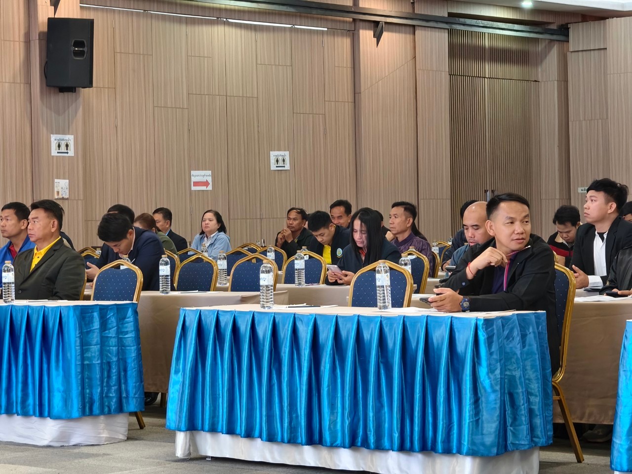 พช.หนองคาย ร่วมการอบรมสัมมนาสร้างความรู้ความเข้าใจและชี้แจงรายละเอียดการขอรับสนับสนุนเงินจากกองทุนเพื่อส่งเสริมการอนุรักษ์พลังงาน ประจำปีงบประมาณ พ.ศ. 2568