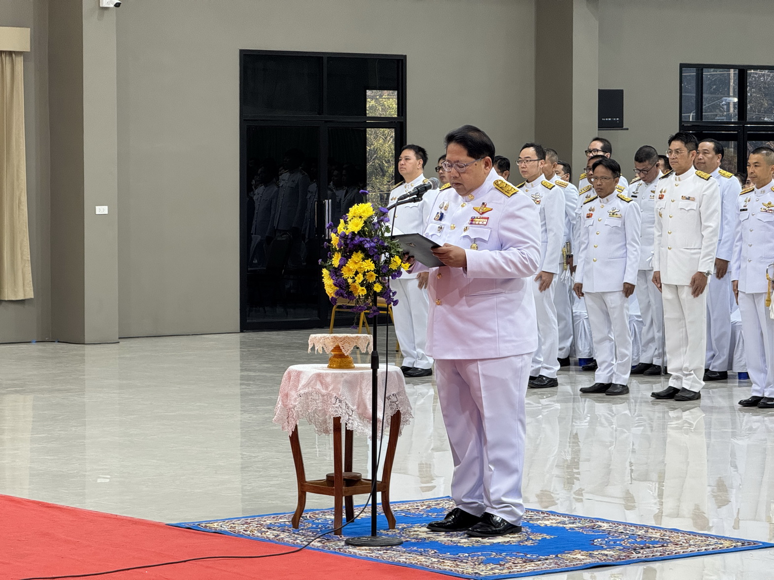 พช.หนองคาย ร่วมพิธีเจริญพระพุทธมนต์ พิธีทางศาสนามหามงคล และทำบุญตักบาตรถวายพระราชกุศล เพื่อเฉลิมพระเกียรติพระบาทสมเด็จพระเจ้าอยู่หัว เนื่องในโอกาสพระราชพิธีสมมงคลพระชนมายุเท่าพระบาทสมเด็จพระพุทธยอดฟ้าจุฬาโลกมหาราช สมเด็จพระปฐมบรมกษัตริยาธิราช แห่งพระราชวงศ์จักรี พุทธศักราช 2568