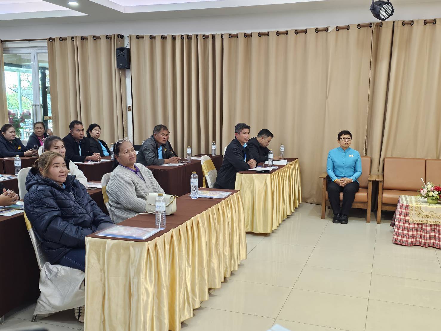 พช.หนองคาย ดำเนินโครงการประชุมเชิงปฏิบัติการคณะกรรมการเครือข่ายกองทุนแม่ของแผ่นดินหนุนเสริมความเข้มแข็งหมู่บ้าน/ชุมชน สู่การเป็นพื้นที่ปลอดภัยจากยาเสพติด