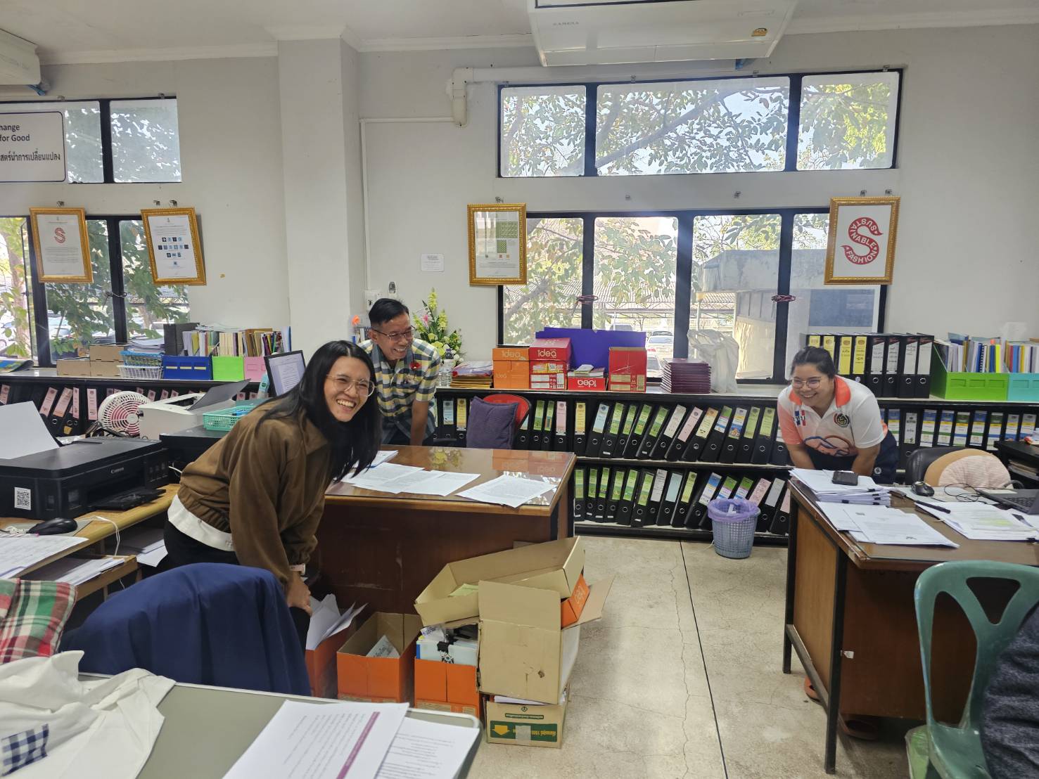 พช.หนองคาย “ออกแฮง ยามบ่าย คลายทุกข์” เพื่อสุขภาพแข็งแรง สำนักงานพัฒนาชุมชนจังหวัดหนองคายใสสะอาด