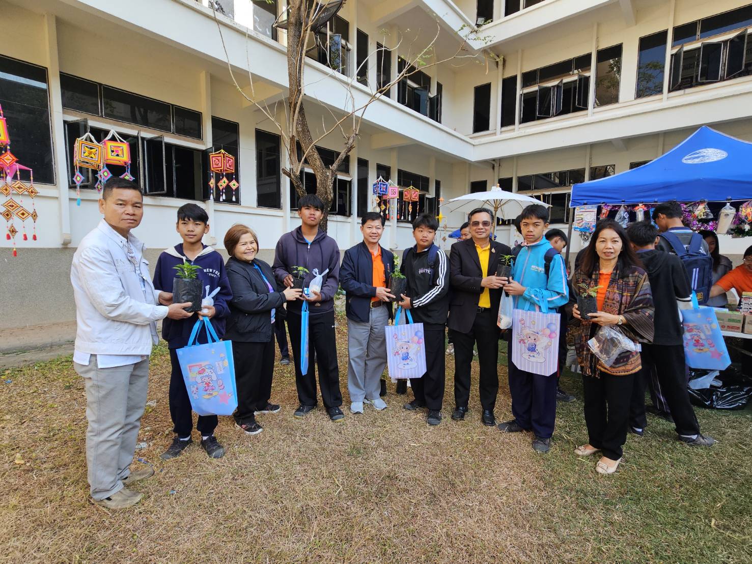 “เด็กในวันนี้ คืออนาคตของชาติ” พช.หนองคาย ร่วมปลูกฝังจิตสำนึกที่ดี ร่วมจัดกิจกรรมวันเด็กแห่งชาติ จังหวัดหนองคาย ประจำปี 2568