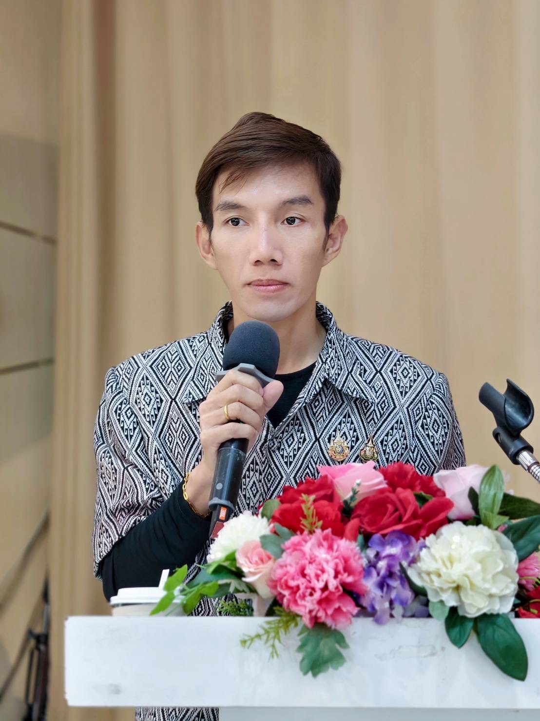 พช.หนองคาย ดำเนินโครงการพัฒนาผลิตภัณฑ์ OTOP กลุ่มปรับตัว สู่การพัฒนา (Quadrant D) ให้มีคุณภาพมาตรฐาน เพื่อสร้างงาน สร้างอาชีพ สร้างรายได้ให้คนในชุมชน มีคุณภาพชีวิตที่ดี