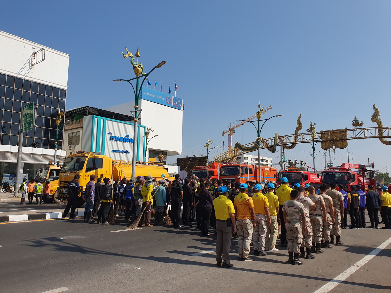 พช.หนองคาย ร่วมกิจกรรม Kick off การรณรงค์ป้องกันและแก้ไขปัญหาฝุ่นละอองขนาดเล็ก PM 2.5 และไฟป่า หมอกควัน จังหวัดหนองคาย
