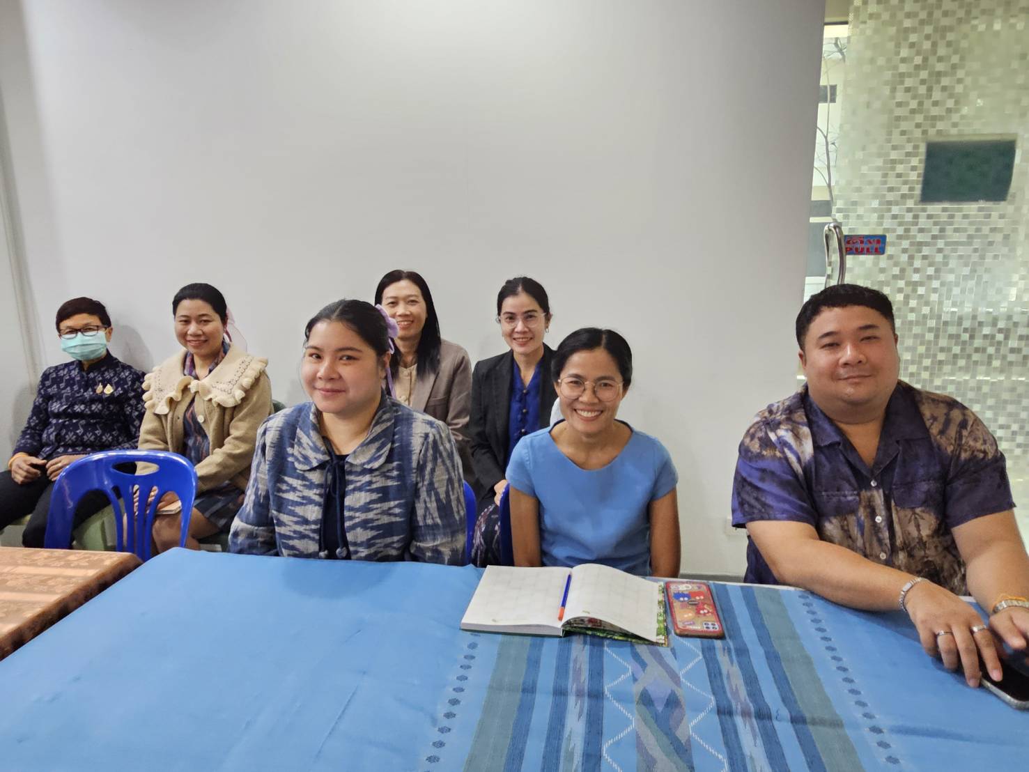 รองอธิบดี พช. (นายไพโรจน์ โสภาพร) ร่วมประชุมเครือข่ายโคก หนอง นา หนองคาย พร้อมพบปะให้กำลังใจเจ้าหน้าที่ พช.หนองคาย และเครือข่ายโคก หนอง นา