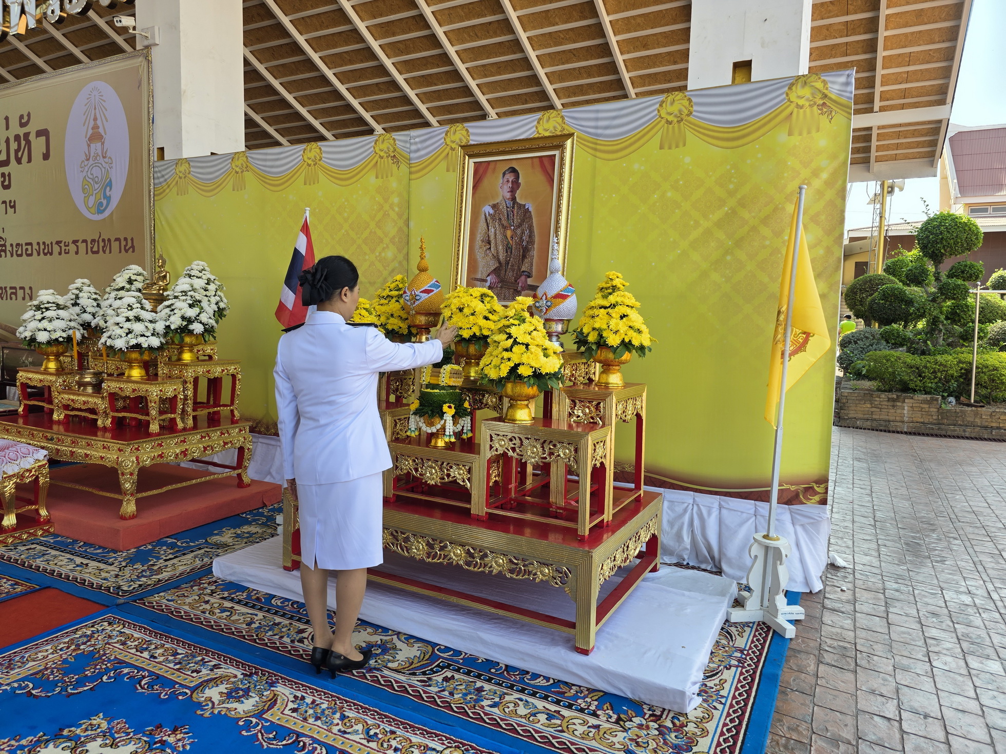พช.หนองคาย ร่วมพิธีถวายภัตตาหารพระราชทานแด่พระภิกษุ สามเณร ในการสอบบาลีสนามหลวง ปี 2568