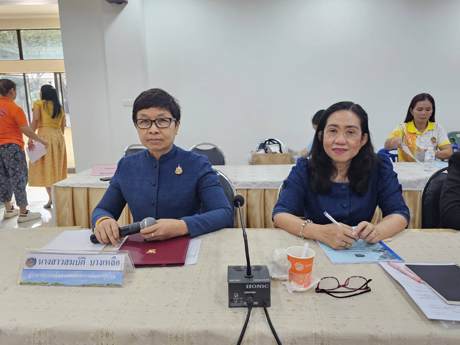 พช.หนองคาย เดินหน้าพัฒนาทักษะการเงิน สร้างวินัยการออม เพื่อพัฒนาชีวิตคน และส่งเสริมการใช้บริการแอป “Click ชุมชน”