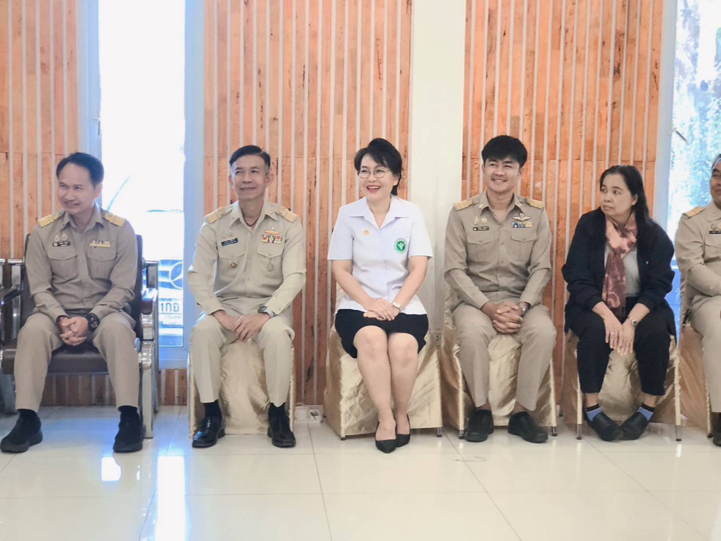 พช.หนองคาย ร่วมพิธีเปิดการฝึกอบรมเชิงปฏิบัติการ ภายใต้โครงการปั้นนักธุรกิจอุตสาหกรรมคู่ชุมชน (MIND STAR) ประจำปีงบประมาณ พ.ศ. 2568