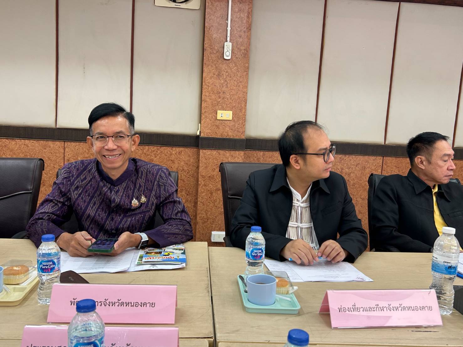 พช.หนองคาย ร่วมการประชุมคัดเลือกชุมชนต้นแบบ “เที่ยวชุมชน ยลวิถี” จังหวัดหนองคาย ประจำปีงบประมาณ พ.ศ. 2568