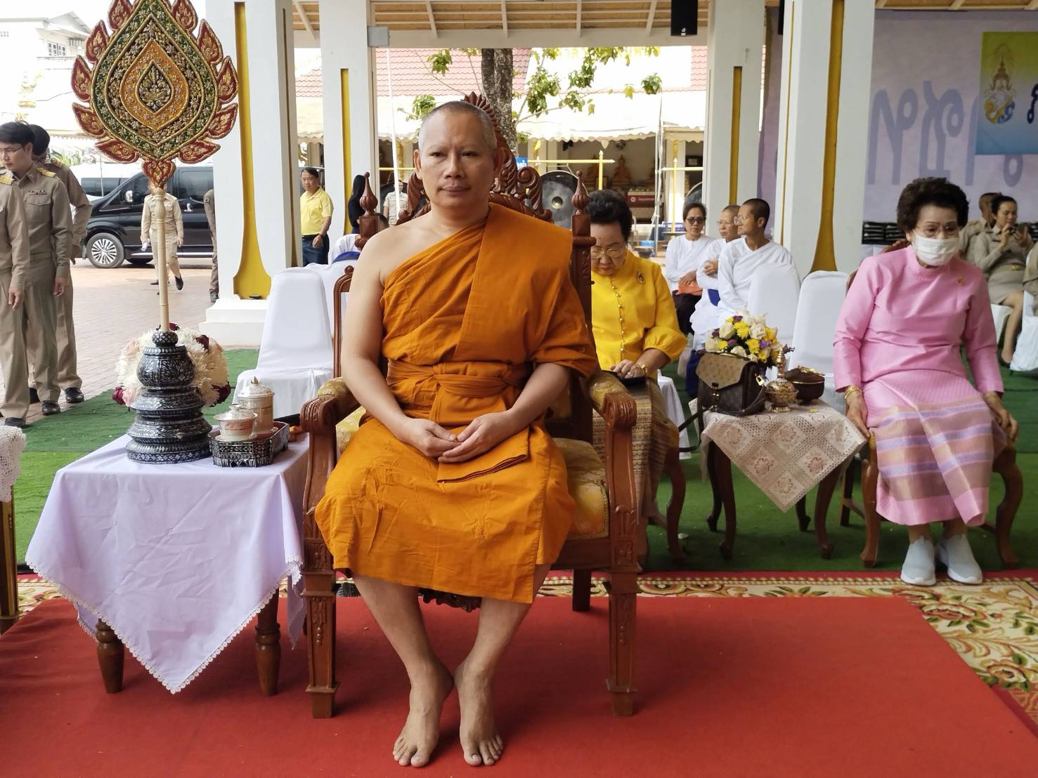 พช.หนองคาย ร่วมพิธีถวายภัตตาหารพระราชทานแด่พระภิกษุ สามเณร ในการสอบบาลีสนามหลวง ปี 2568 วันที่ 3