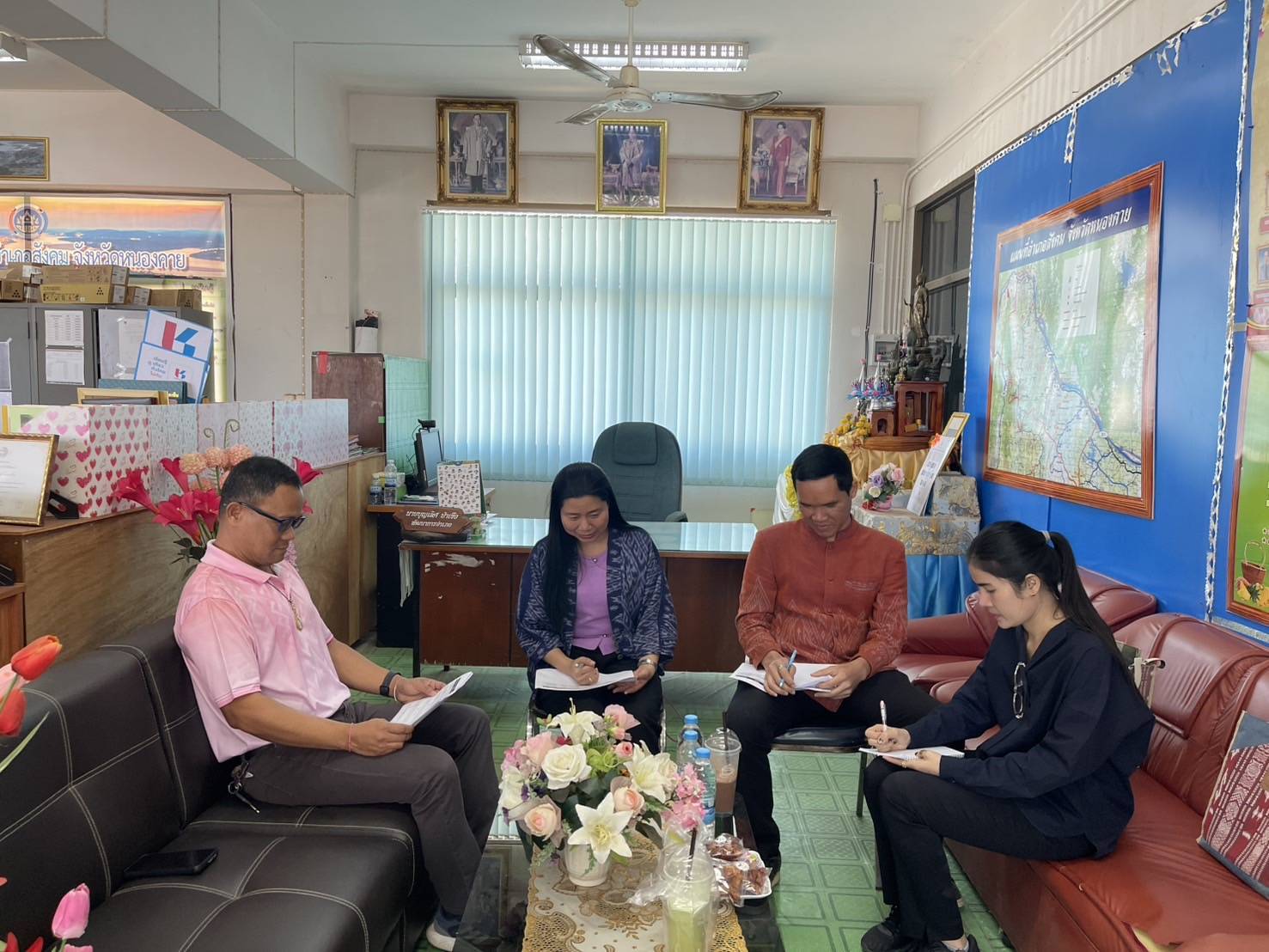 พช.หนองคาย ลงพื้นที่ติดตามและสนับสนุนการบริหารการจัดเก็บข้อมูลความจำเป็นพื้นฐาน (จปฐ.) ปี 2568 อ.สังคม และอ.ศรีเชียงใหม่