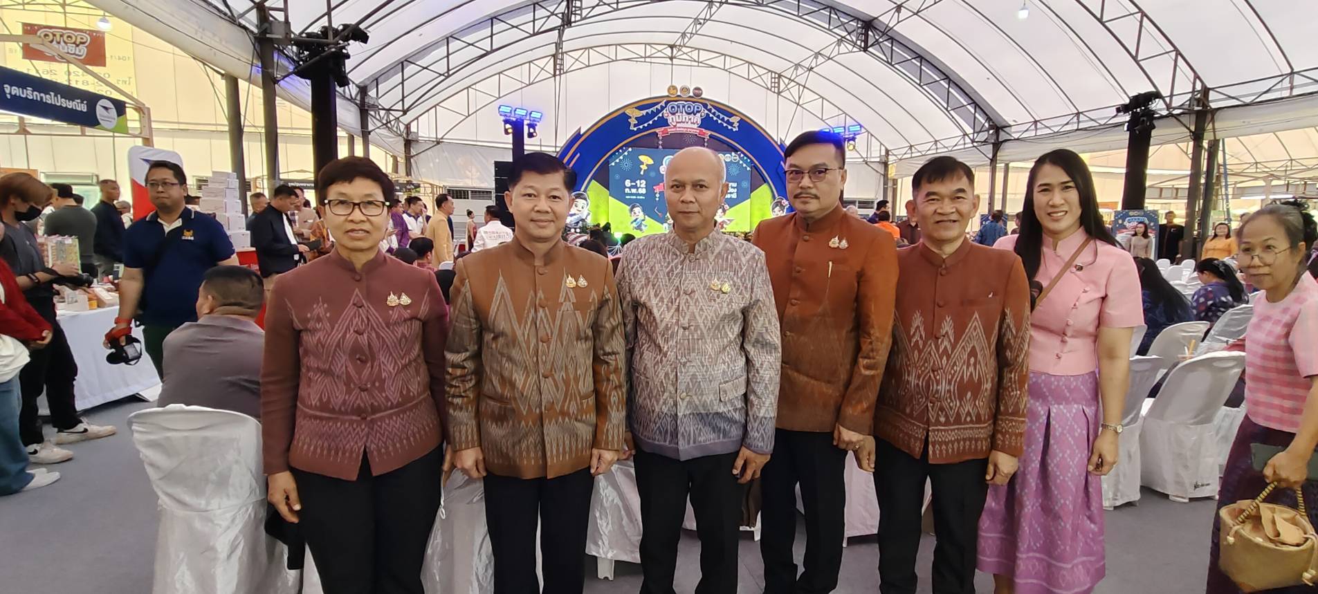 หนองคาย ร่วมพิธีเปิดงาน “OTOP ภูมิภาค 2568” จุดแรกที่ จ.อุดรธานี ดันสินค้าชุมชนสู่ตลาดใหญ่ ช้อปสนุก ถึง 12 ก.พ. นี้