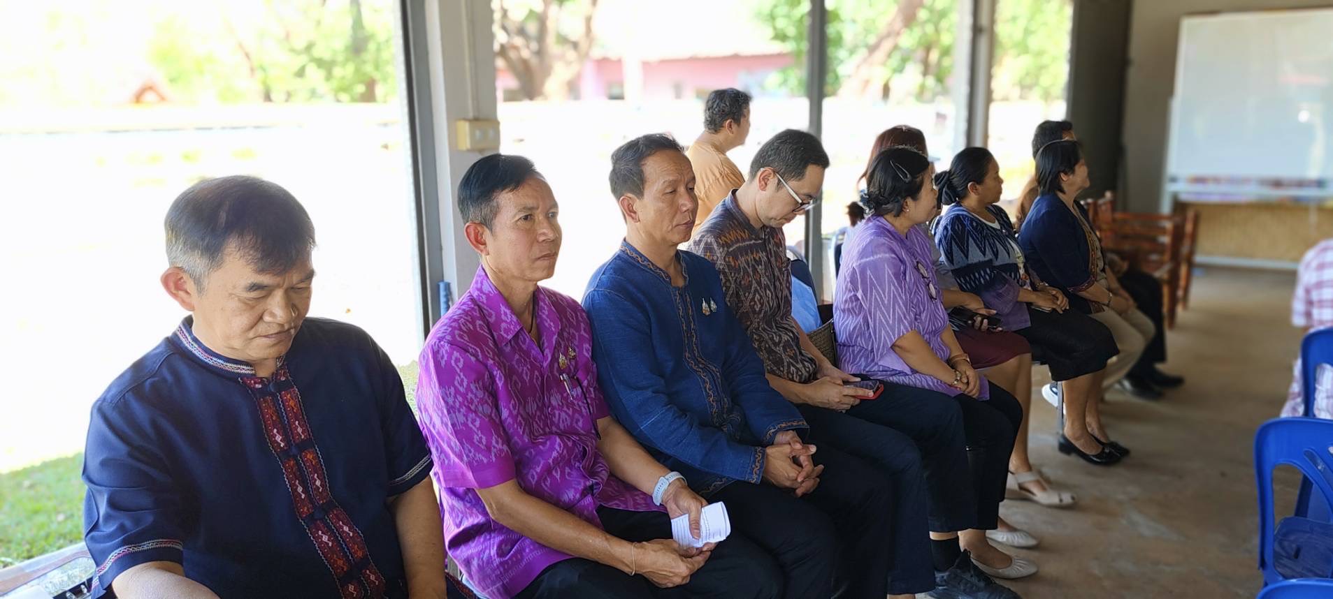 พช.หนองคาย เดินหน้าขับเคลื่อนโครงการสืบสานภูมิปัญญา พัฒนาเศรษฐกิจฐานรากสู่ความยั่งยืน กิจกรรมที่ 1 สืบสานภูมิปัญญาผ้าพื้นถิ่น “พญานาคา” สู่ความยั่งยืน (วันที่ 1)