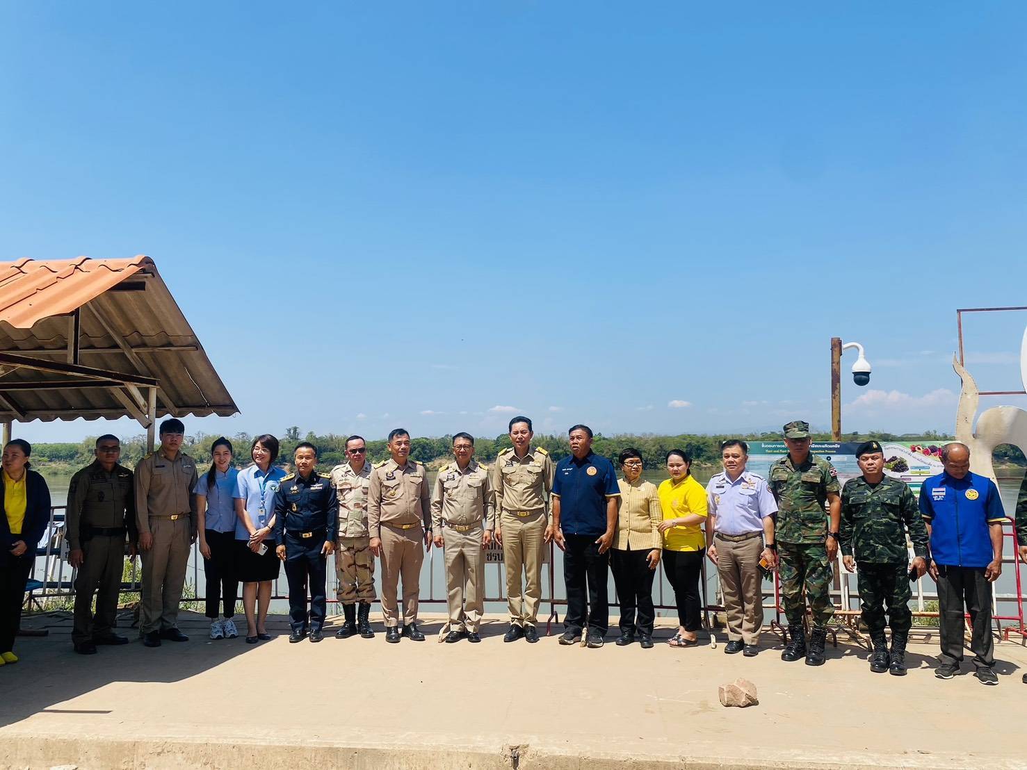 พช.หนองคาย ร่วมประชุมติดตามการดำเนินงานตามแผนปฏิบัติการสกัดกั้นและปราบปรามยาเสพติด “Seal Stop Safe” ผนึกกำลัง อำเภอชายแดน พื้นที่จังหวัดหนองคาย