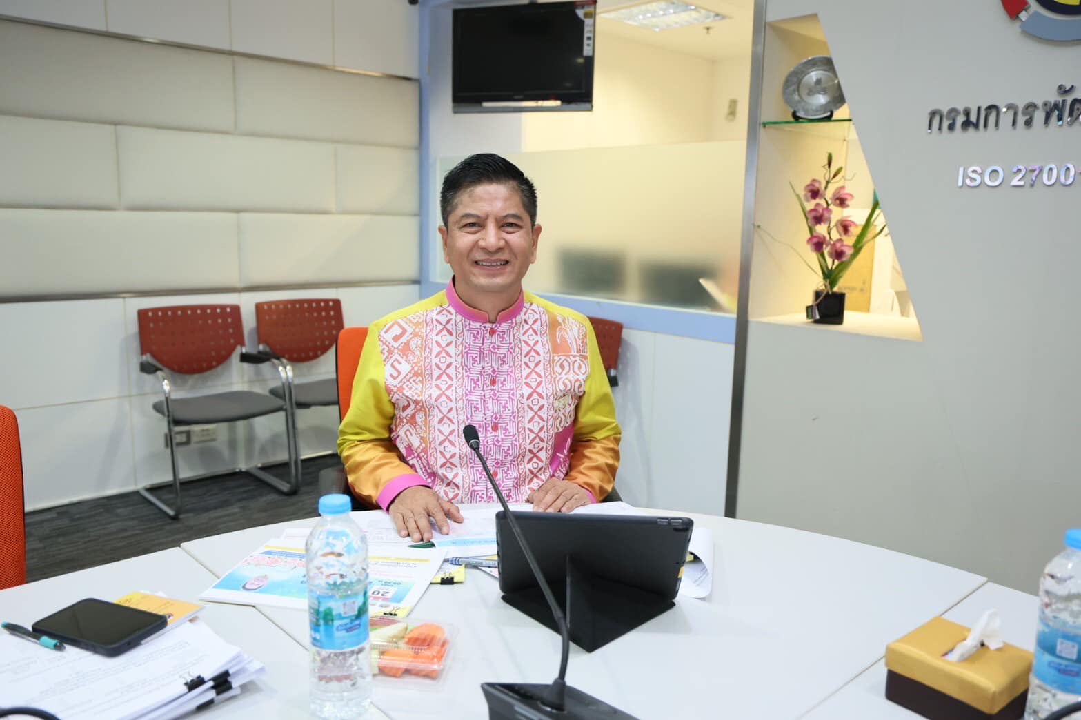 พช.หนองคาย ร่วมประชุมคณะกรรมการติดตามเร่งรัดการใช้จ่ายงบประมาณรายจ่าย ประจำปีงบประมาณ พ.ศ. 2568 ของกรมการพัฒนาชุมชน ครั้งที่ 4/2568 ผ่านระบบวีดิทัศน์ทางไกล (video conference)