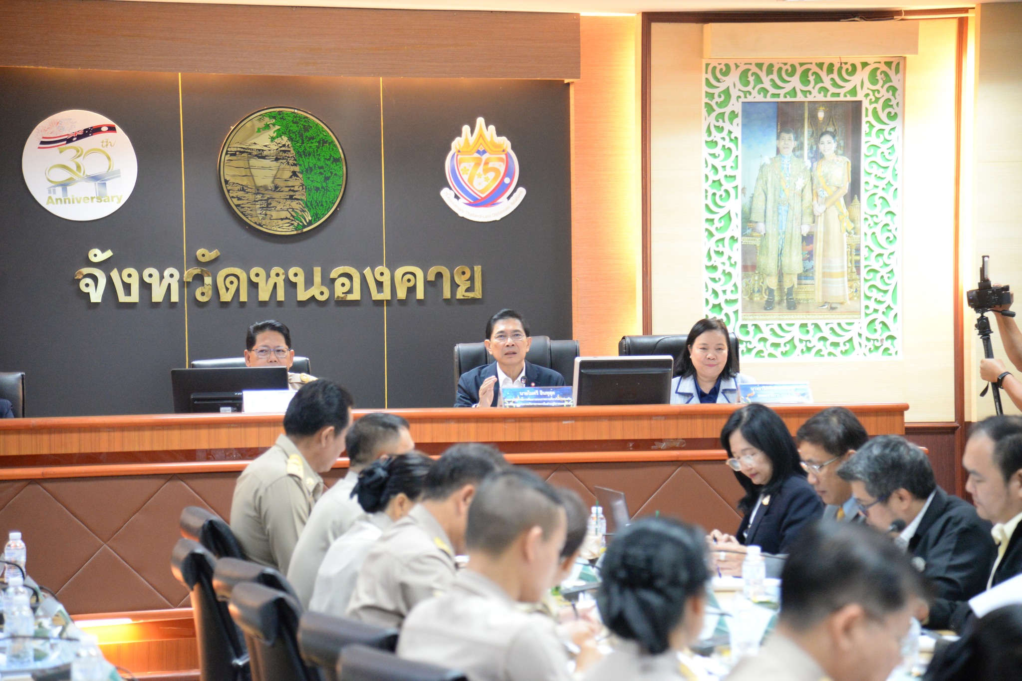 พช.หนองคาย ร่วมการประชุมรับฟังผลการดำเนินงานพัฒนาศูนย์ข้อมูลสำหรับการบริหารงานเชิงพื้นที่ของจังหวัดแบบบูรณาการ (Province Data Dashboard) และติดตามการขับเคลื่อนประเด็นนโยบายสำคัญ (Agenda) เรื่องการพัฒนาดิจิทัลของจังหวัดหนองคาย