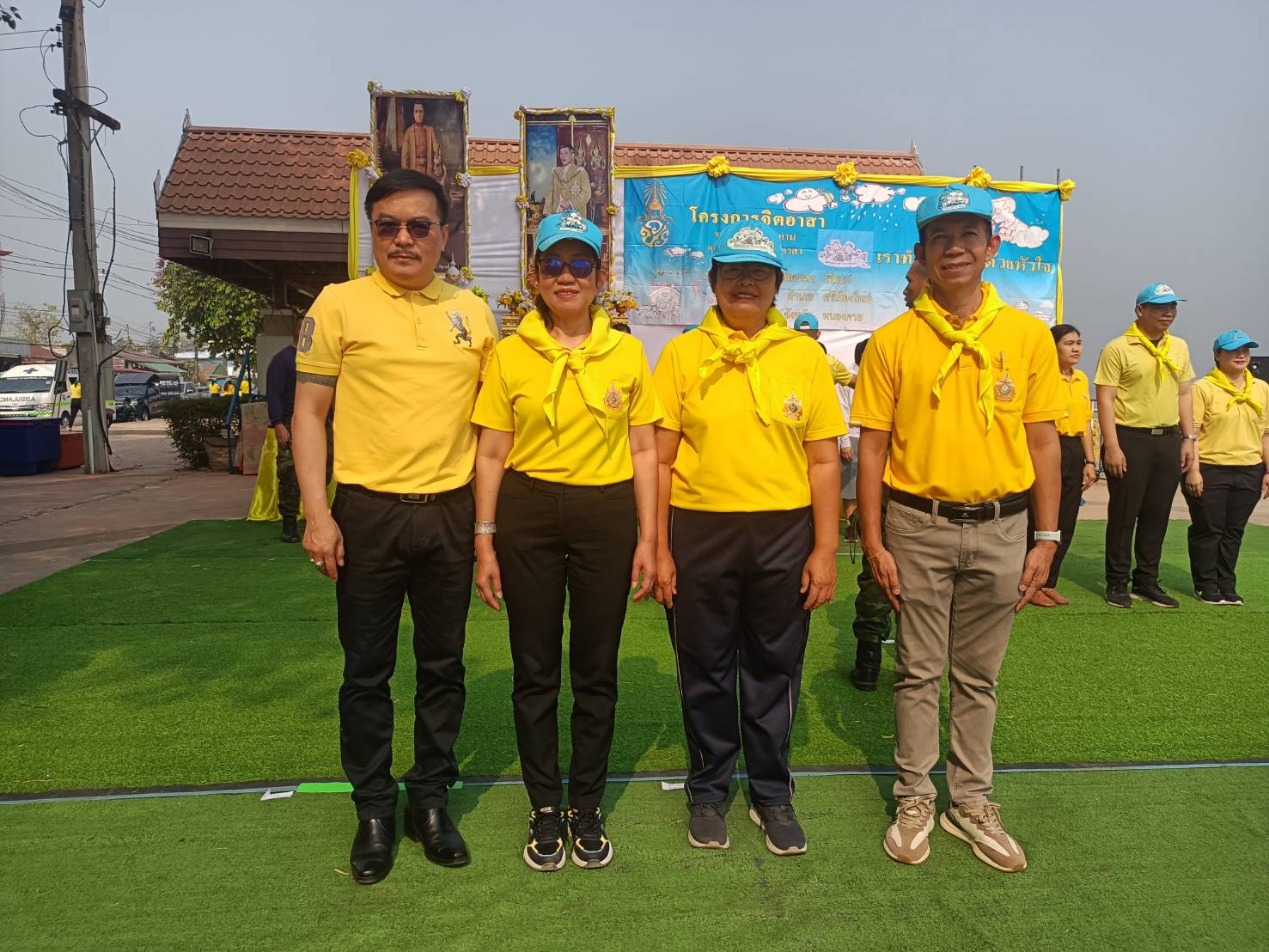 พช.หนองคาย ร่วมกิจกรรมจิตอาสาพัฒนาเนื่องในวันที่ระลึก พระบาทสมเด็จพระนั่งเกล้าเจ้าอยู่หัว “กิจกรรมจิตอาสาพัฒนาปรับปรุงภูมิทัศน์บริเวณลานวัฒนธรรมเบิ่งเวียงจันทน์ 2”