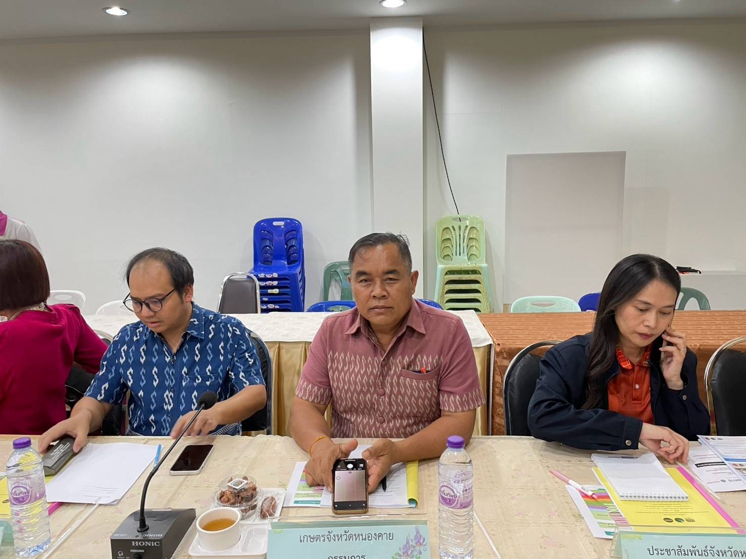 จังหวัดหนองคาย ดำเนินการประชุมคณะกรรมการขับเคลื่อนศูนย์แสดงและจำหน่ายผลิตภัณฑ์ OTOP จังหวัดหนองคาย ครั้งที่ 1/2568