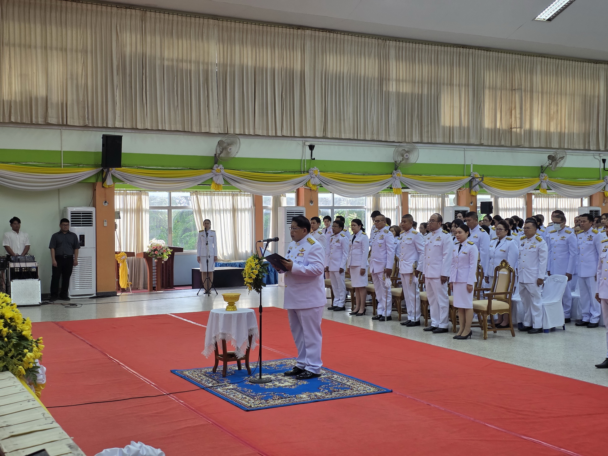 พช.หนองคาย ร่วมพิธีวางพานพุ่มดอกไม้และถวายราชสดุดี เนื่องในวันที่ระลึก “พระบาทสมเด็จพระนั่งเกล้าเจ้าอยู่หัว พระมหาเจษฎาราชเจ้า” ประจำปีพุทธศักราช 2568
