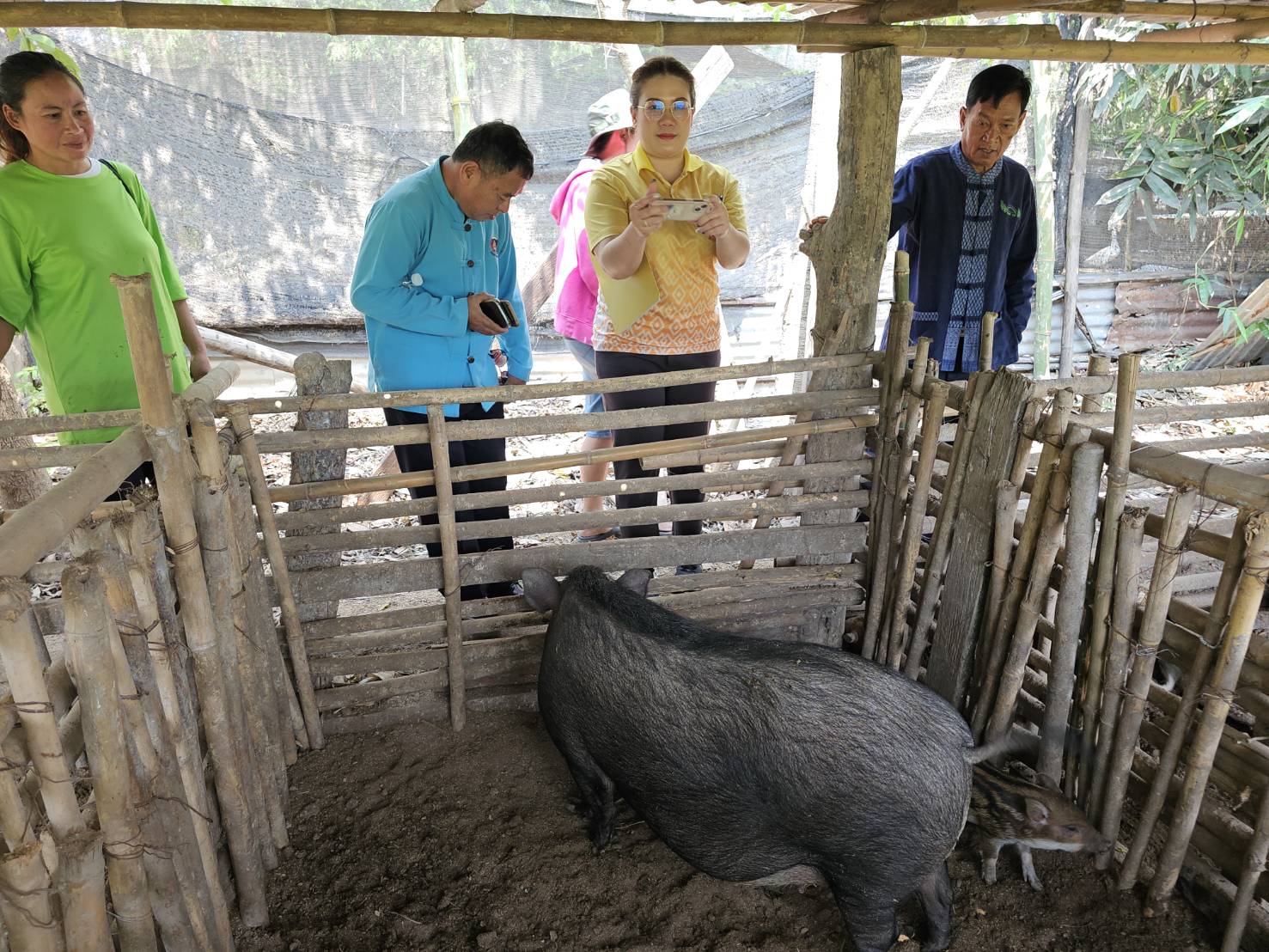 กองทุนฯ สตรี หนองคาย ลงพื้นที่ประเมินกลั่นกรองโครงการเงินทุนหมุนเวียน อำเภอสังคม