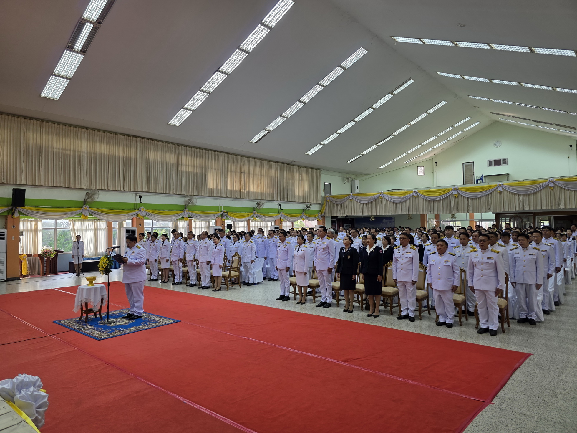 พช.หนองคาย ร่วมพิธีวางพานพุ่มดอกไม้และถวายราชสดุดี เนื่องในวันที่ระลึก “พระบาทสมเด็จพระนั่งเกล้าเจ้าอยู่หัว พระมหาเจษฎาราชเจ้า” ประจำปีพุทธศักราช 2568