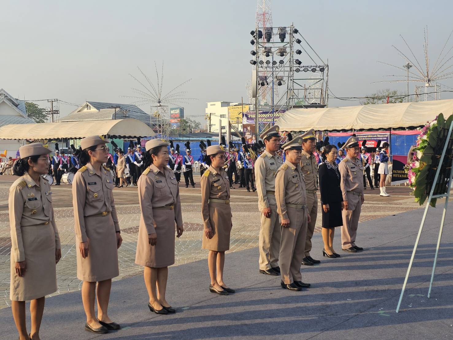 พช.หนองคาย ร่วมพิธีบวงสรวงอนุสาวรีย์ปราบฮ่อ และวางพวงมาลาสักการะอนุสาวรีย์ปราบฮ่อ ในงานฉลองอนุสาวรีย์ปราบฮ่อ ใต้ร่มพระบารมี 198 ปี เมืองหนองคาย และงานกาชาด พ.ศ. 2568