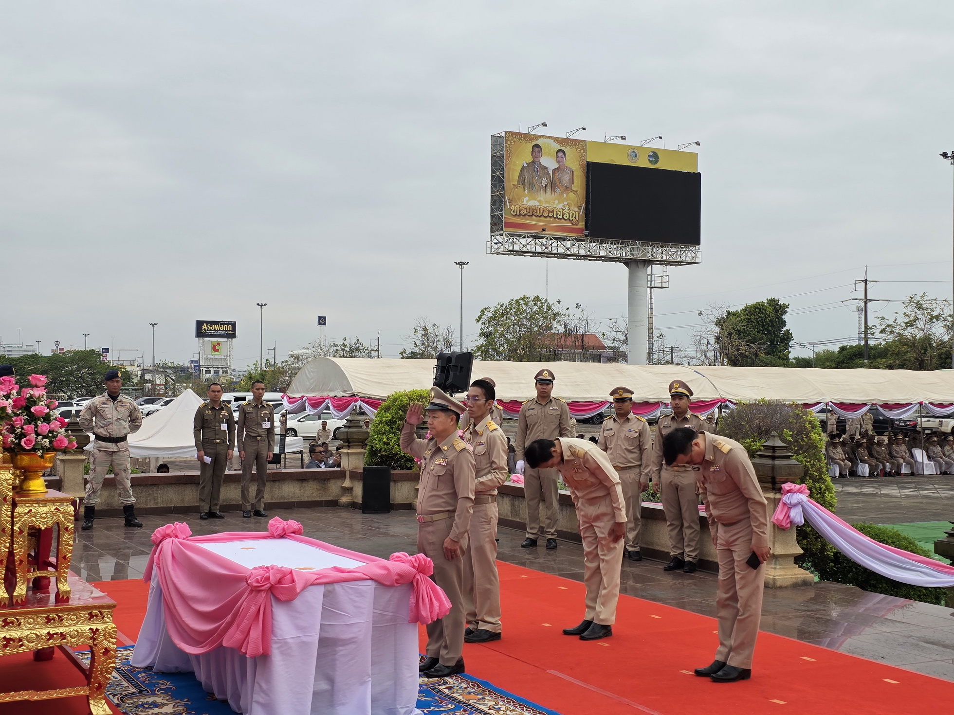 พช.หนองคาย ร่วมพิธีถวายราชสักการะพระบาทสมเด็จพระจุลจอมเกล้าเจ้าอยู่หัว รัชกาลที่ 5 เนื่องใน “วันท้องถิ่นไทย” ประจำปี 2568