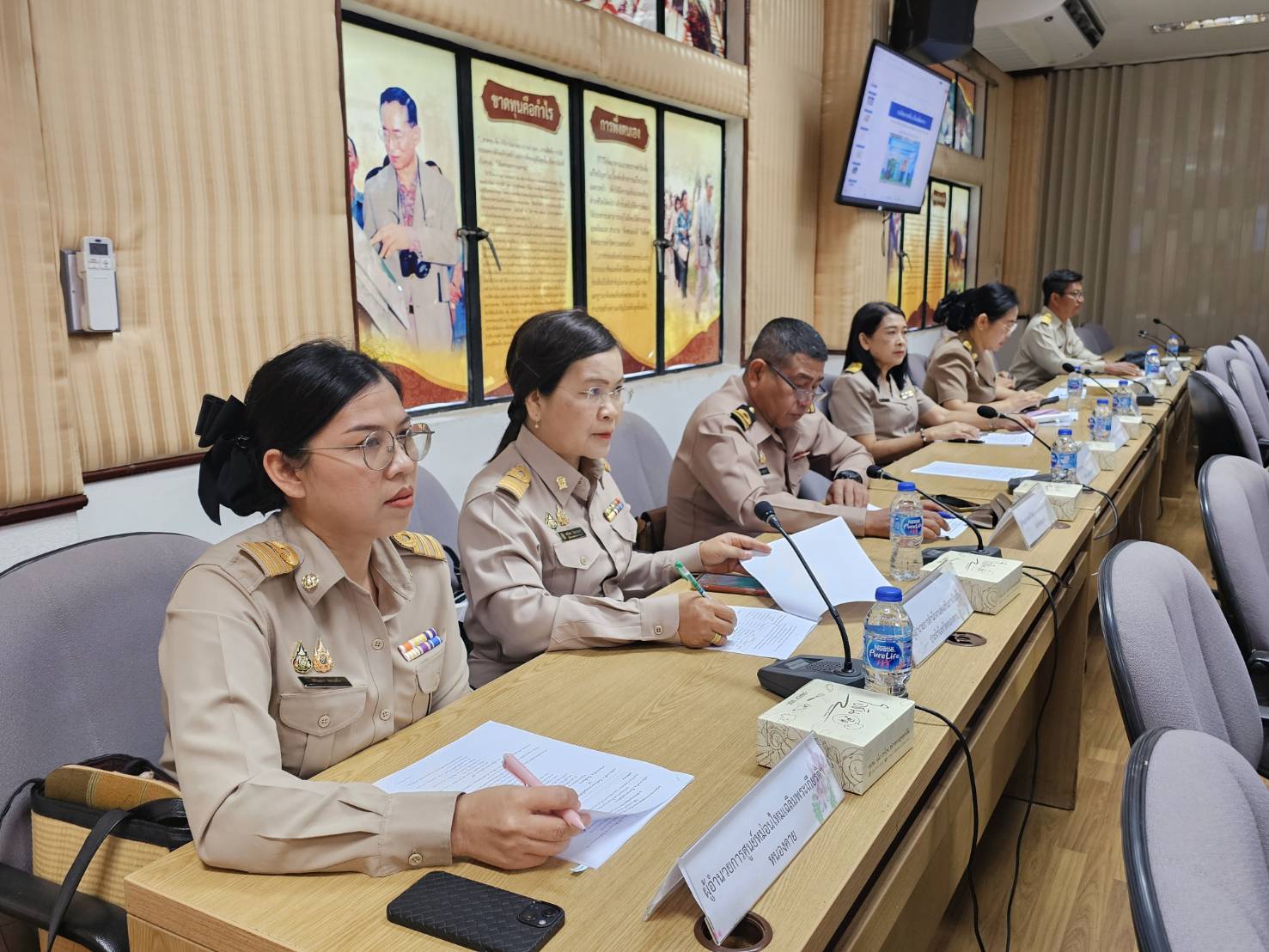 จังหวัดหนองคาย จัดประชุมคณะกรรมการจัดงาน “เดินแบบผ้าไทยเพื่อการกุศล” เตรียมความพร้อมเดินแบบผ้าไทยเพื่อการกุศล ประจำปี 2568