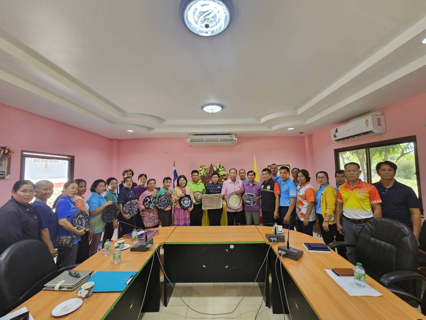 พช.หนองคาย ลงพื้นที่ถอดบทเรียน สารสนเทศตำบลต้นแบบ เพื่อพัฒนาคุณภาพชีวิต สนับสนุนอาชีพแก้ปัญหาความยากจน ต.โพธิ์ตาก